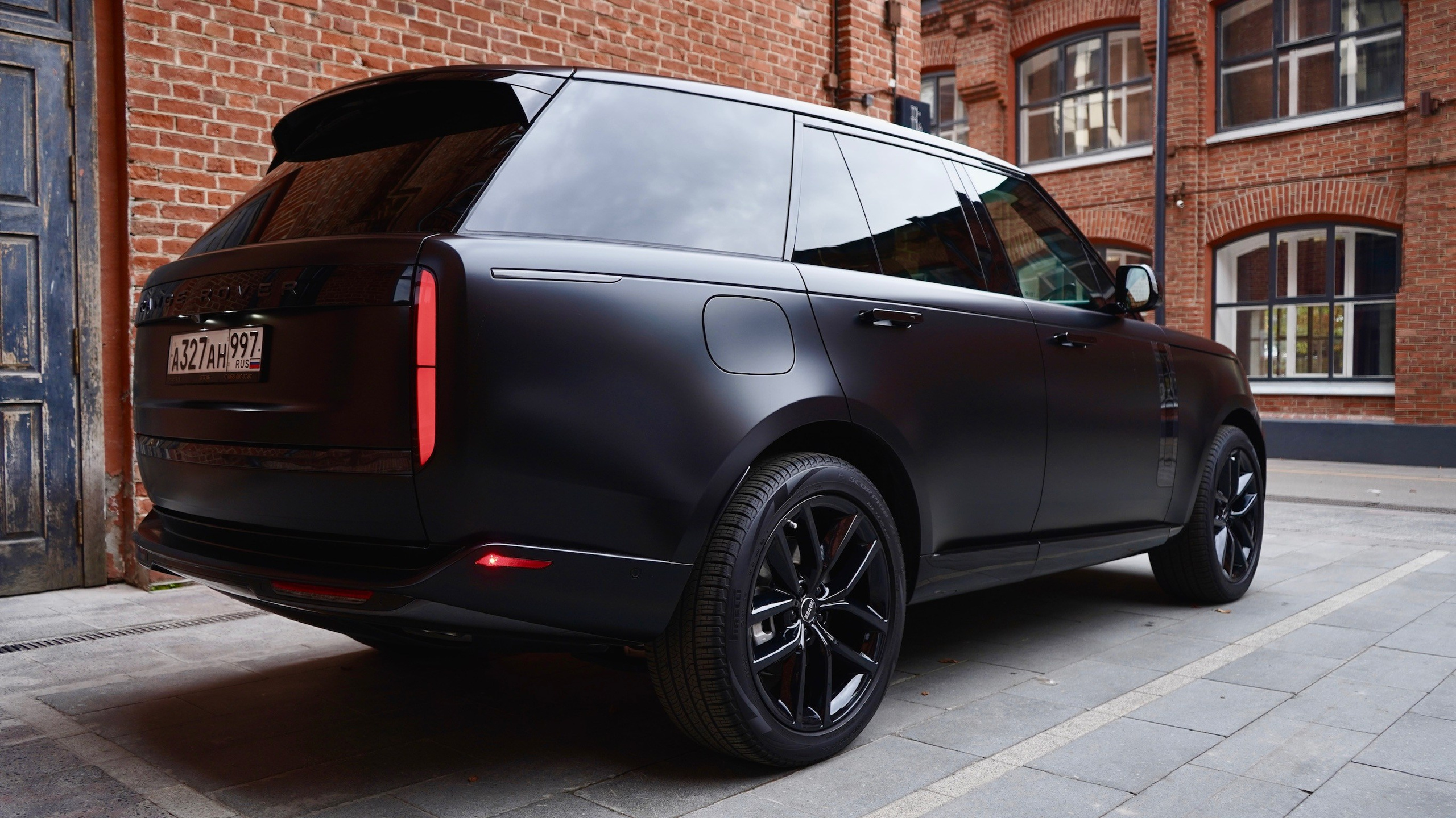 Range Rover. Никита Смирнов — фотограф в Москве | SMIRNOW MEDIA