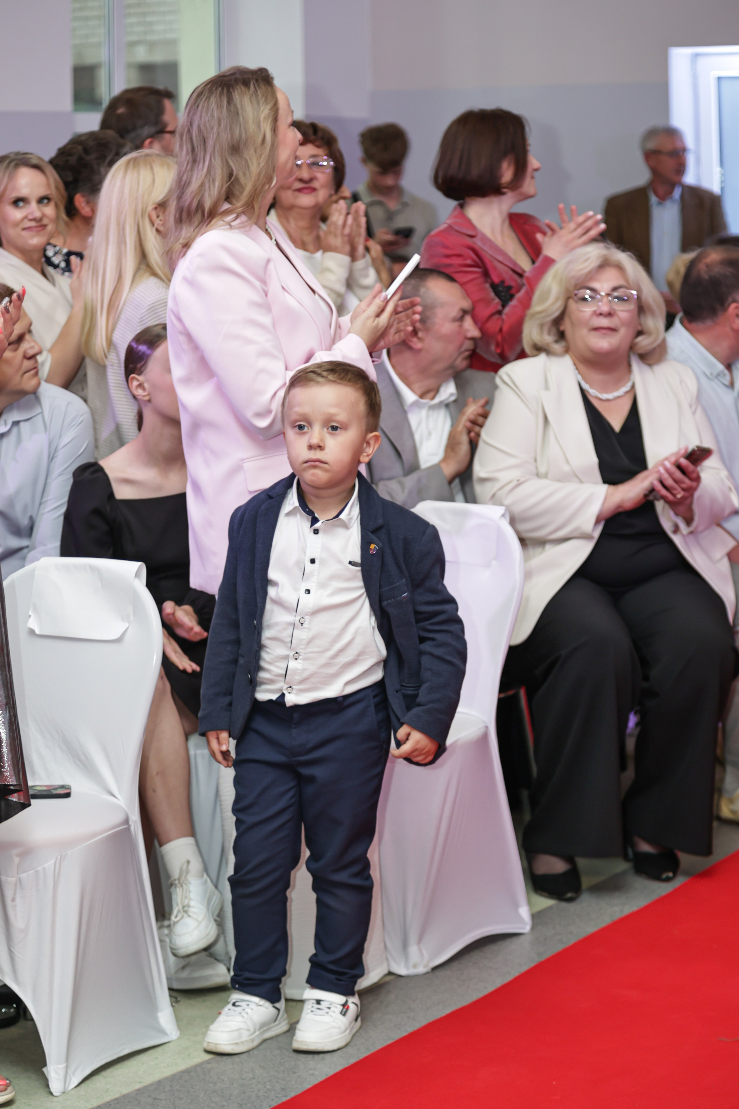 Выпускной лицея г. Дзержинск (2026). Алексей Климков. Фотограф для Вашего бизнеса и частных съемок в Минске и по Беларуси