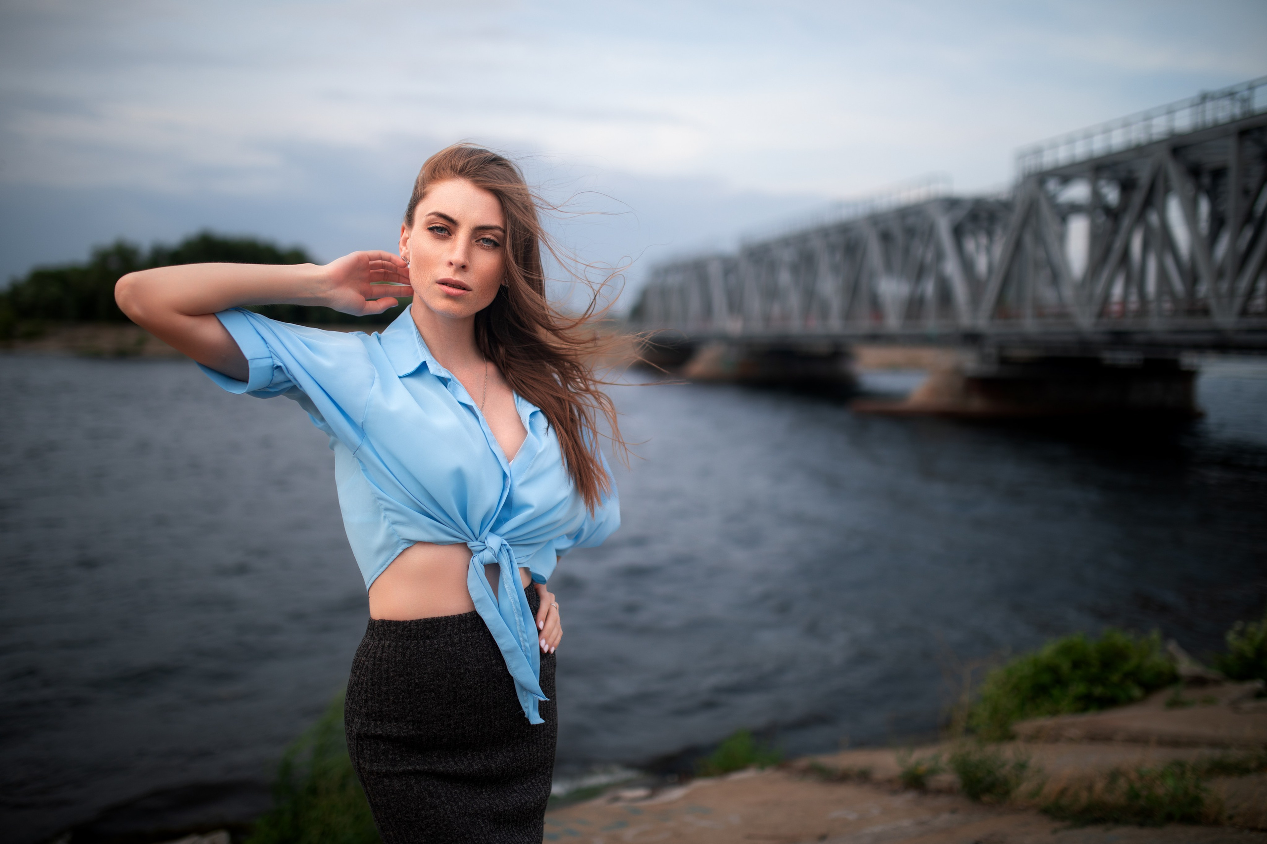 Фотосет с Надеждой на берегу реки в формате для «себя»