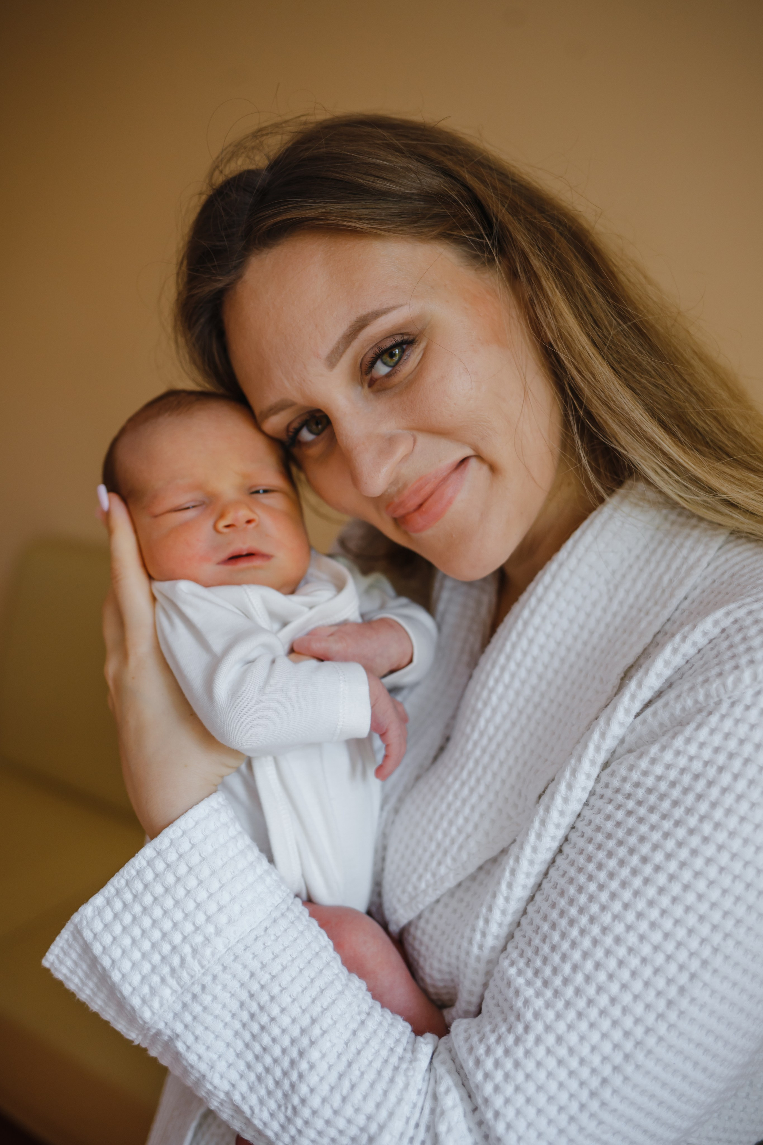 Выписка Анны с малышом Федором. Семейный фотограф Николаева Ольга