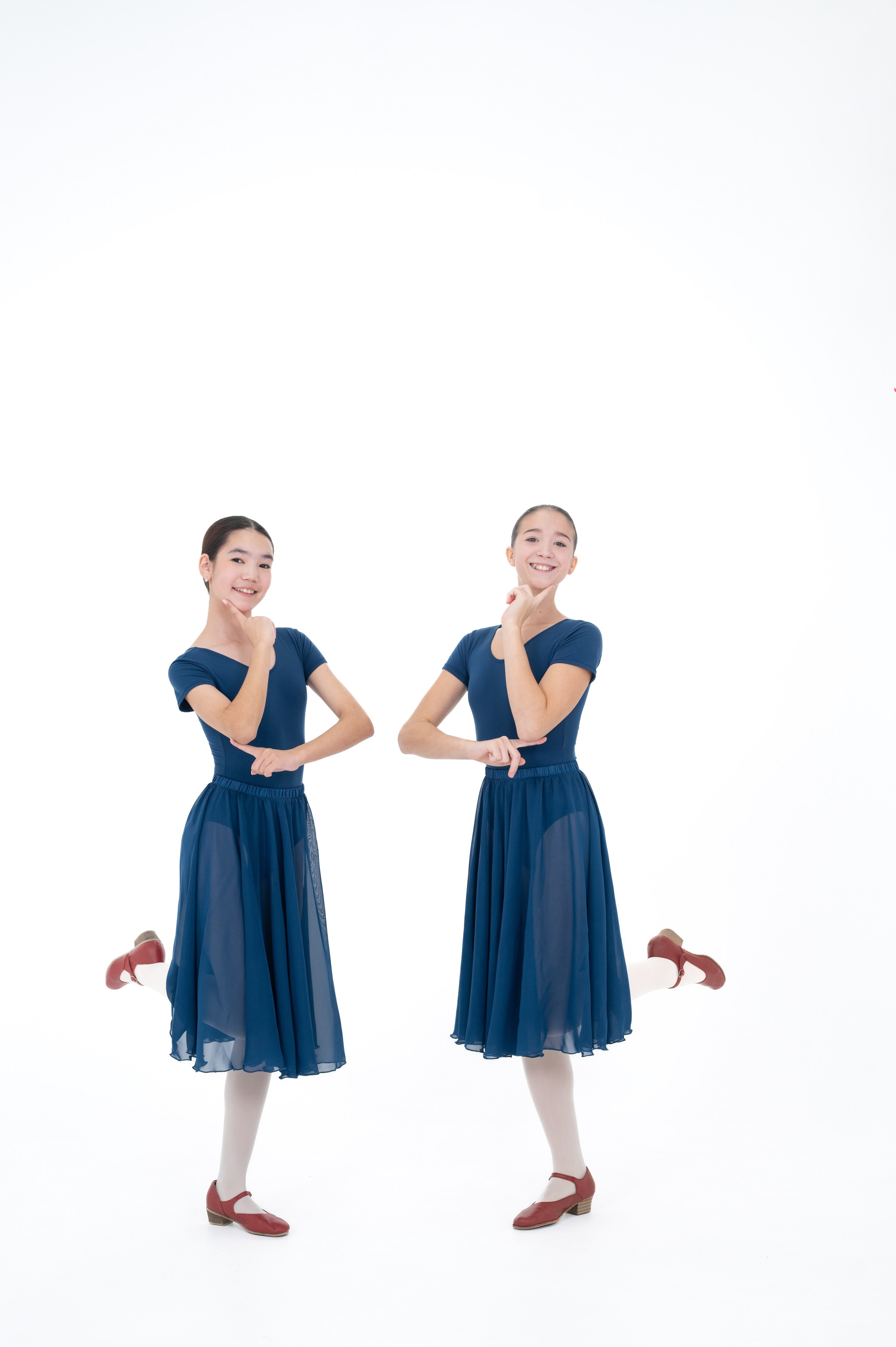 Выпускной альбом хореографичесского коллектива «Пилигрим». Фотограф новорожденных, семейный детский в Тюмени Татьяна Морозова