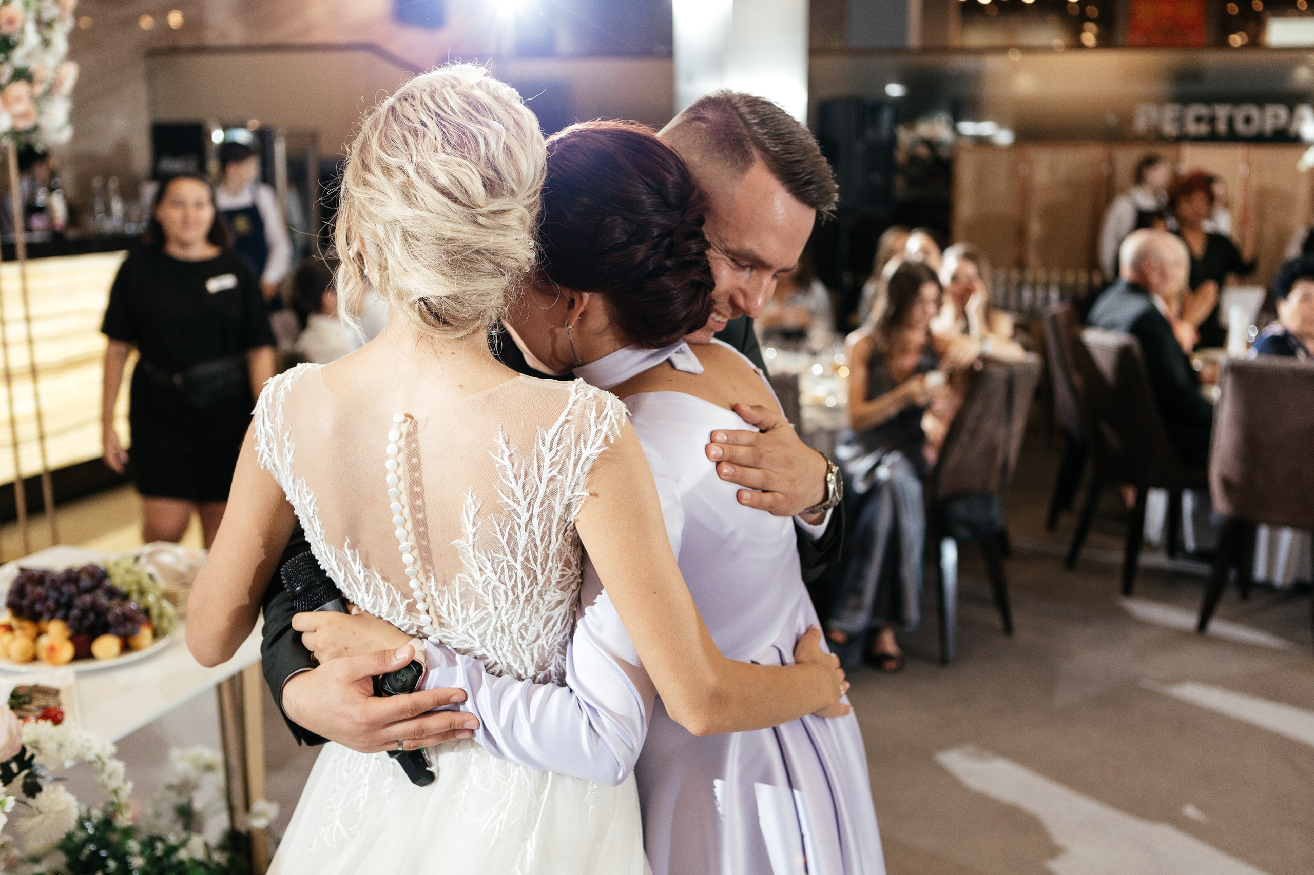 Свадебный фотограф Уфа — Руслан ГабдлисламовЖивые эмоции, красивые кадры, воспоминания на всю жизнь.Работаю по всей Республике Башкортоста. Свадебный фотограф Уфа Руслан Габдлисламов