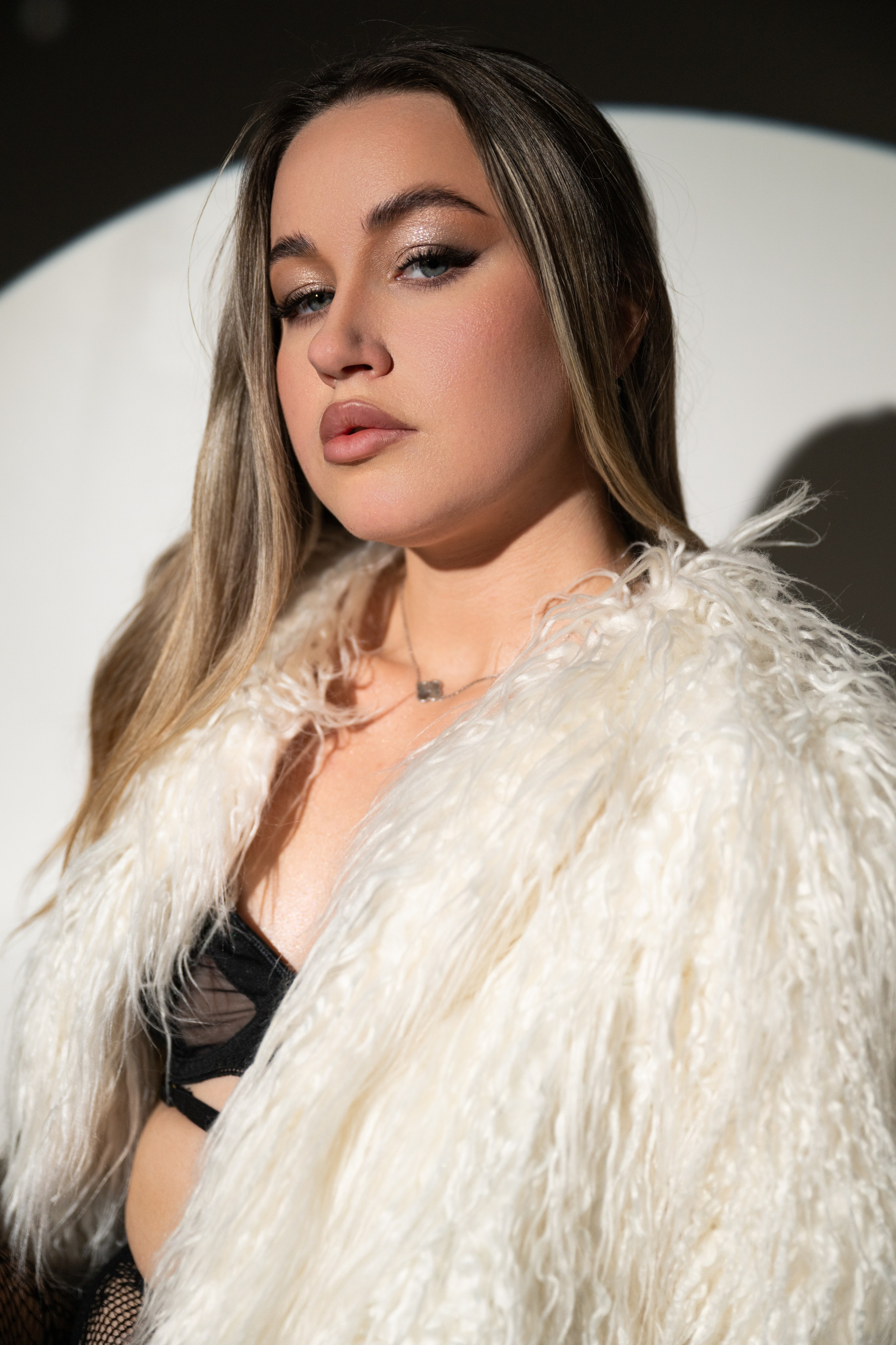 Студийные фотосессии. Студийный и свадебный фотограф и видеограф в Севастополе — Юлия Макаренко