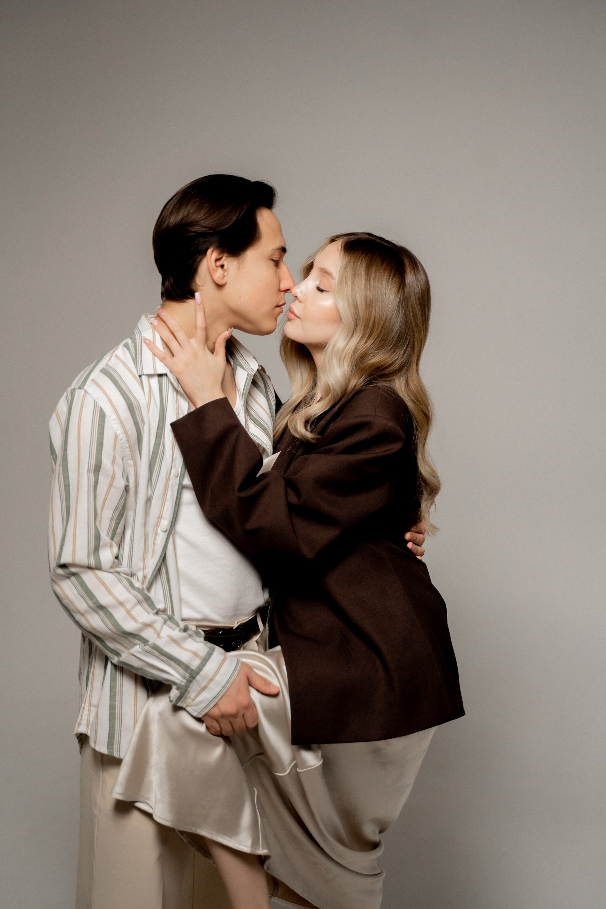 Пара в студии