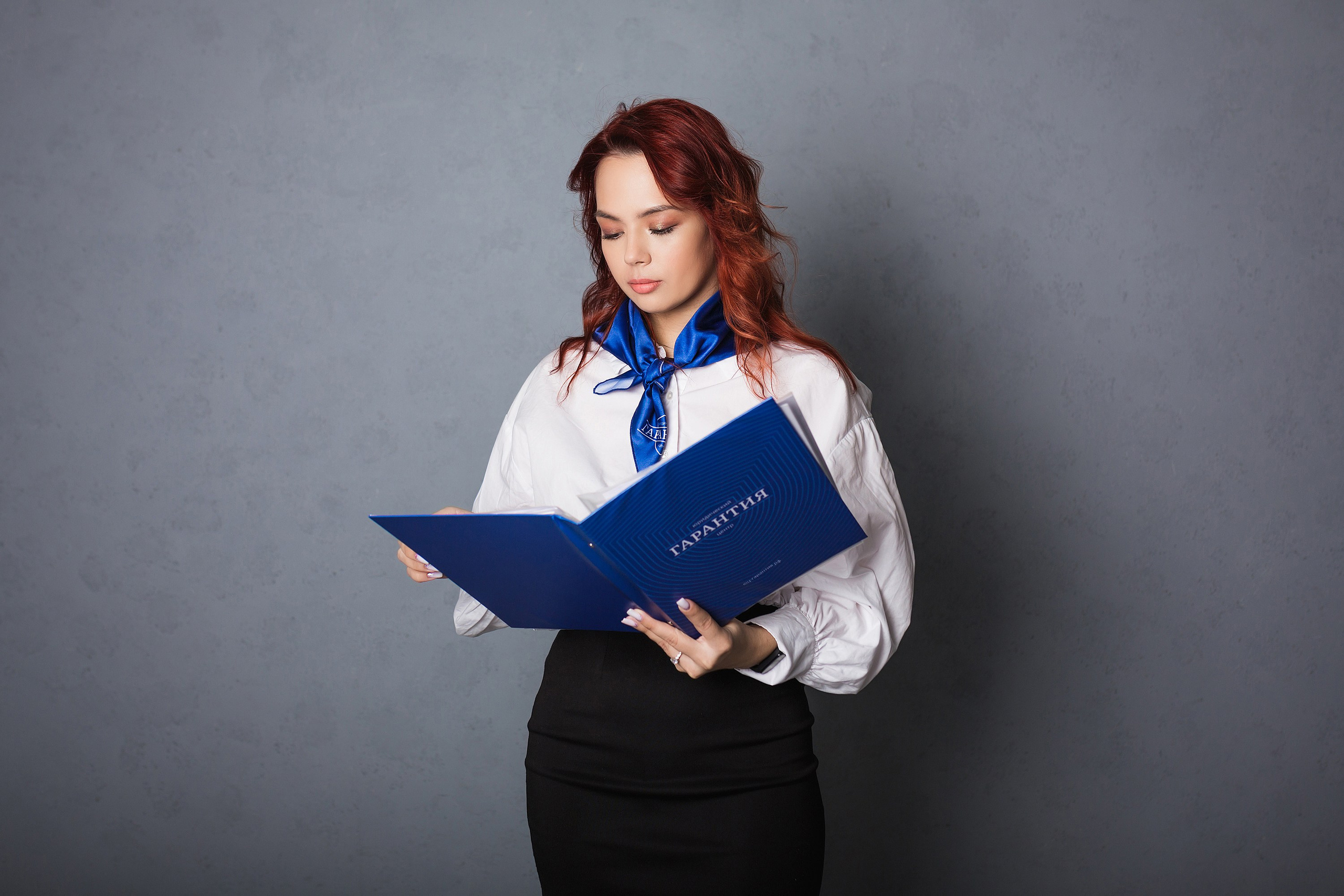 ДЕЛОВЫЕ. Roman Photo