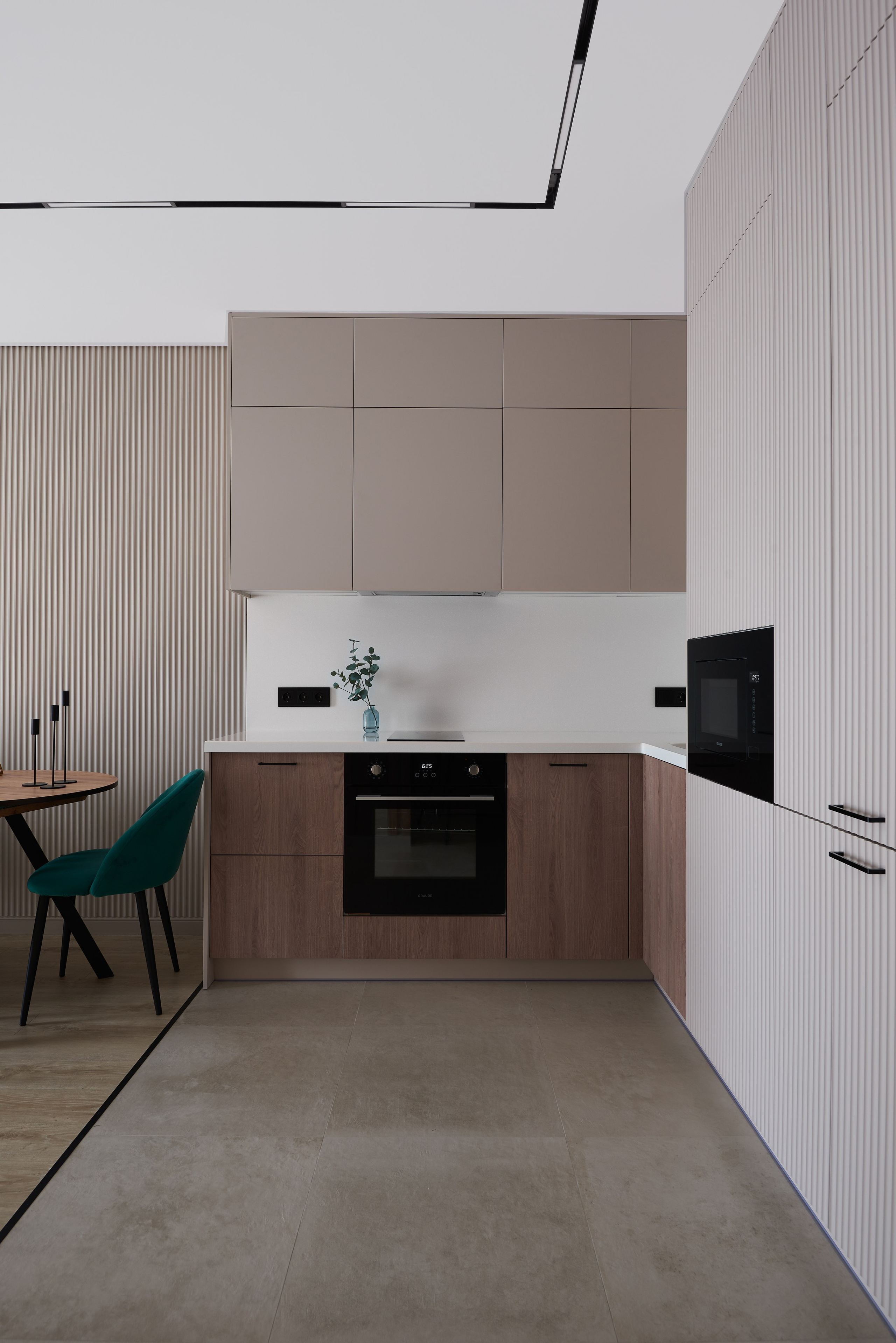 КВАРТИРА | НАБ. ЧЕРНОЙ РЕЧКИ. Интерьерный и архитектурный фотограф в Сочи МАКСИМ КСЕНЗОВ