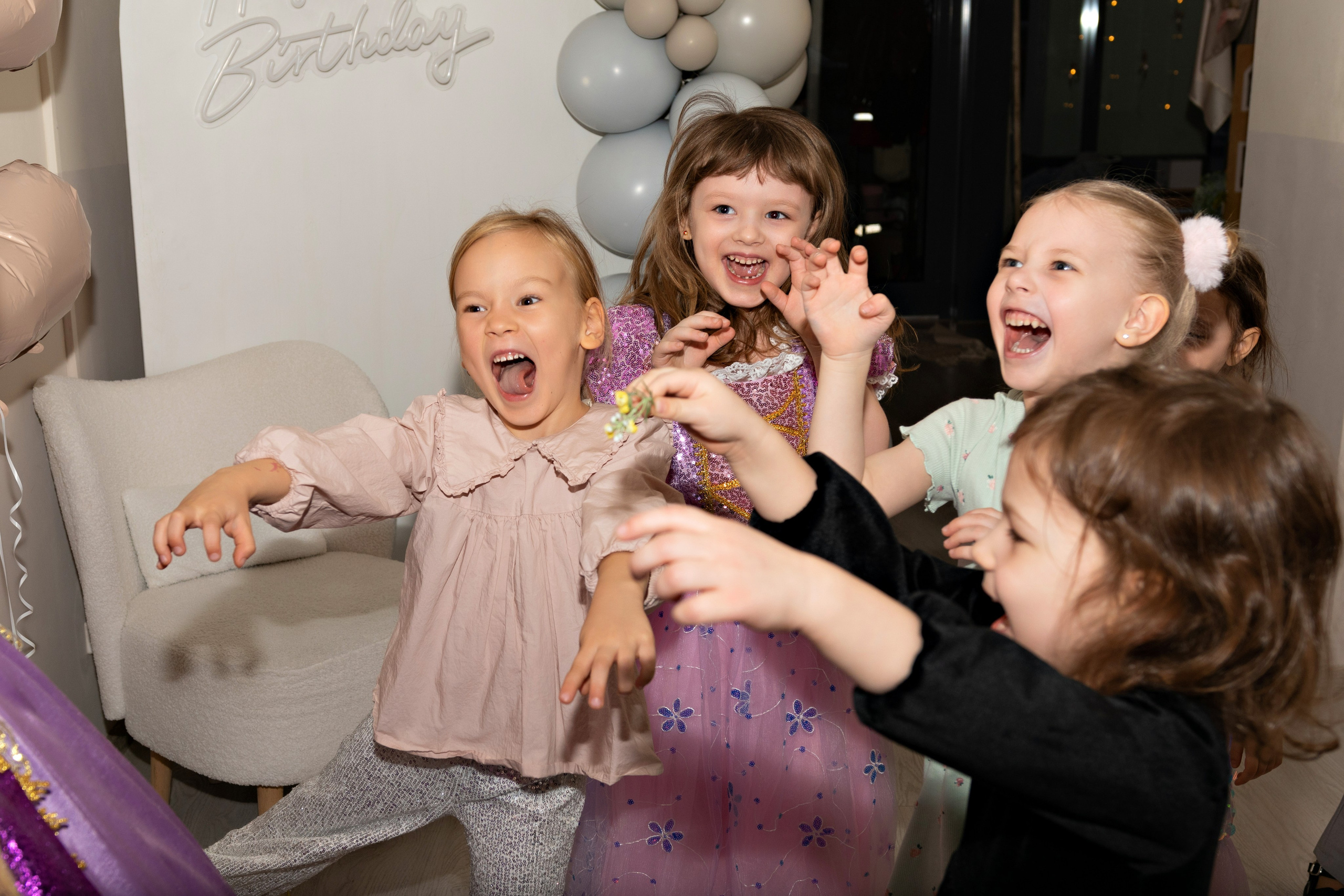 Анюте 5 лет. Елена Задорина