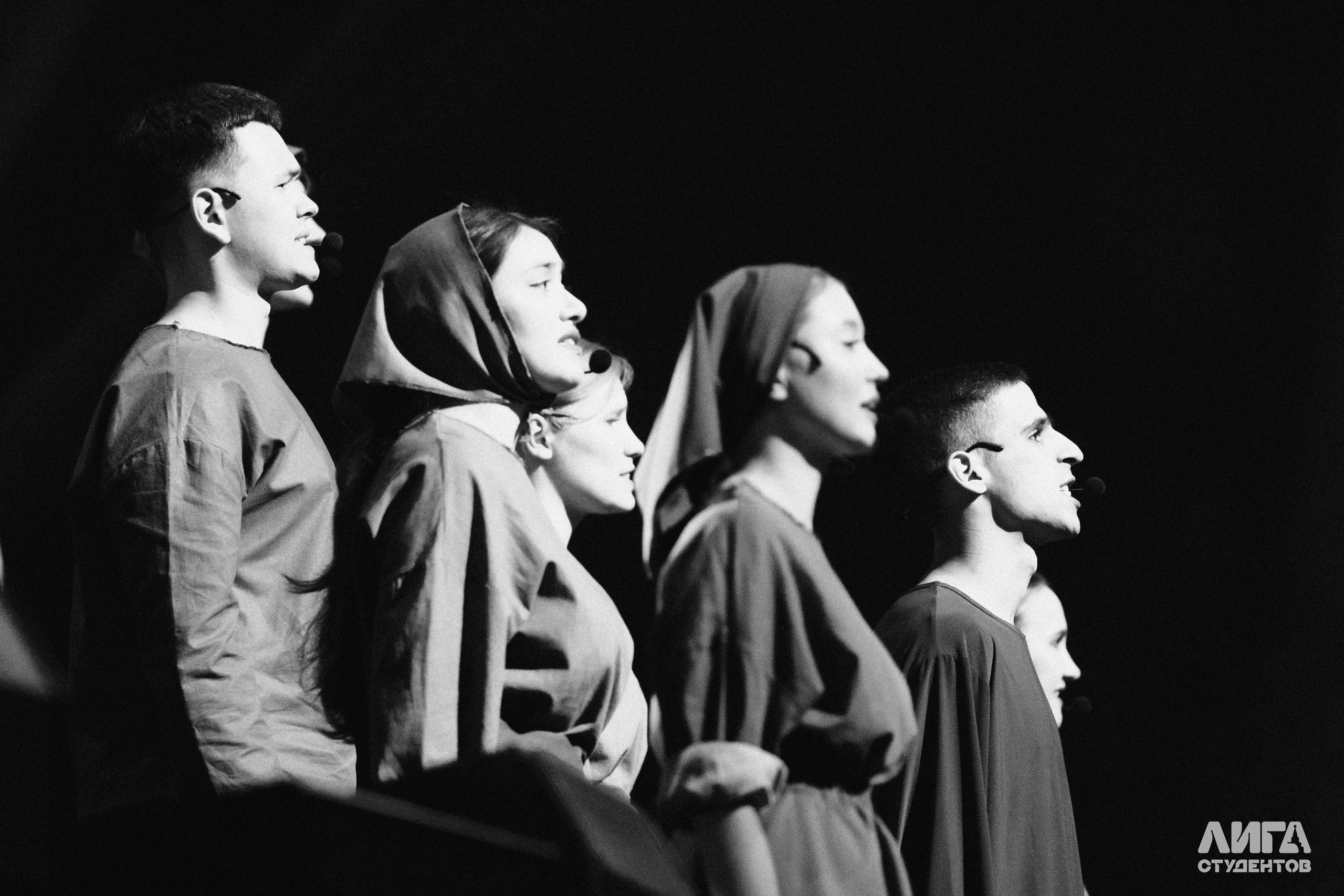 Российская Студенческая Весна 2025. Портретный фотограф в Казани Радомир Заздравных