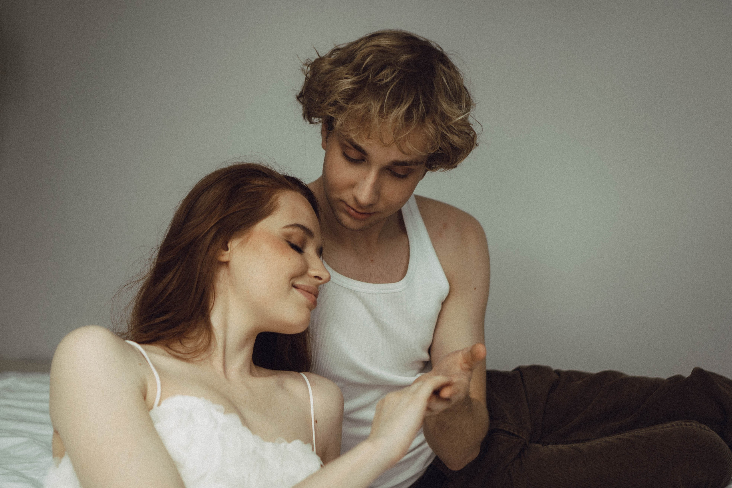 СВАДЕБНАЯ СЬЕМКА В ОТЕЛЕ. СБОРЫ ЖЕНИХА И НЕВЕСТЫ И ТАКЖЕ ТОР И ПОДГОТОВКА К ПРОГУЛКЕ. Профессиональный фотограф, Санкт-Петербург — Виктория Богомолова