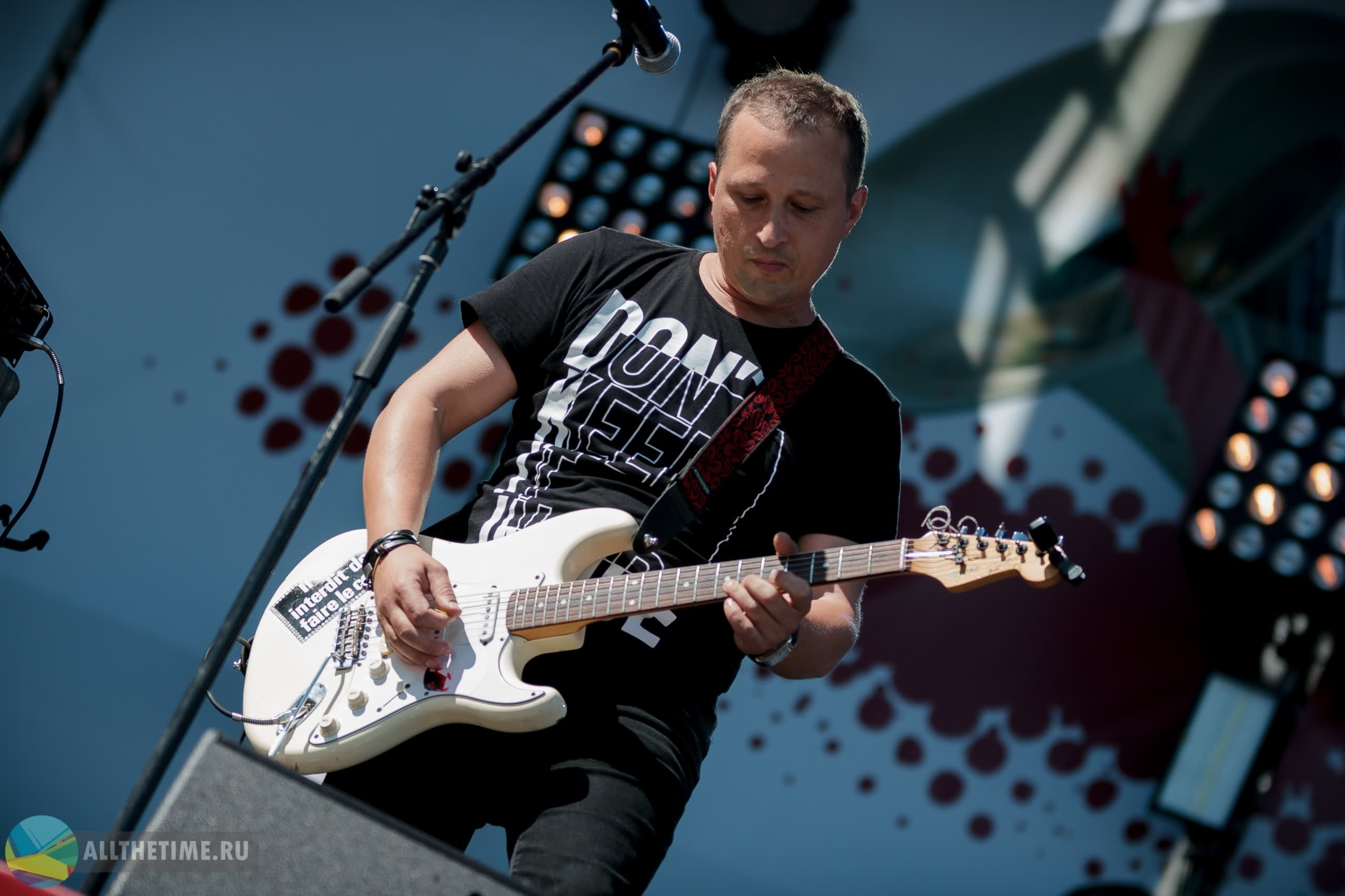 НАШИ В ГОРОДЕ. Магия музыки в кадре: Концертная Фотография