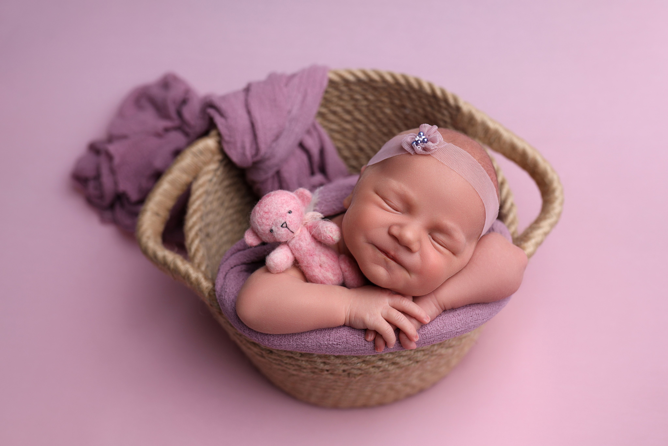 Newborn девочки. Фотограф новорожденных Модяева Ирина