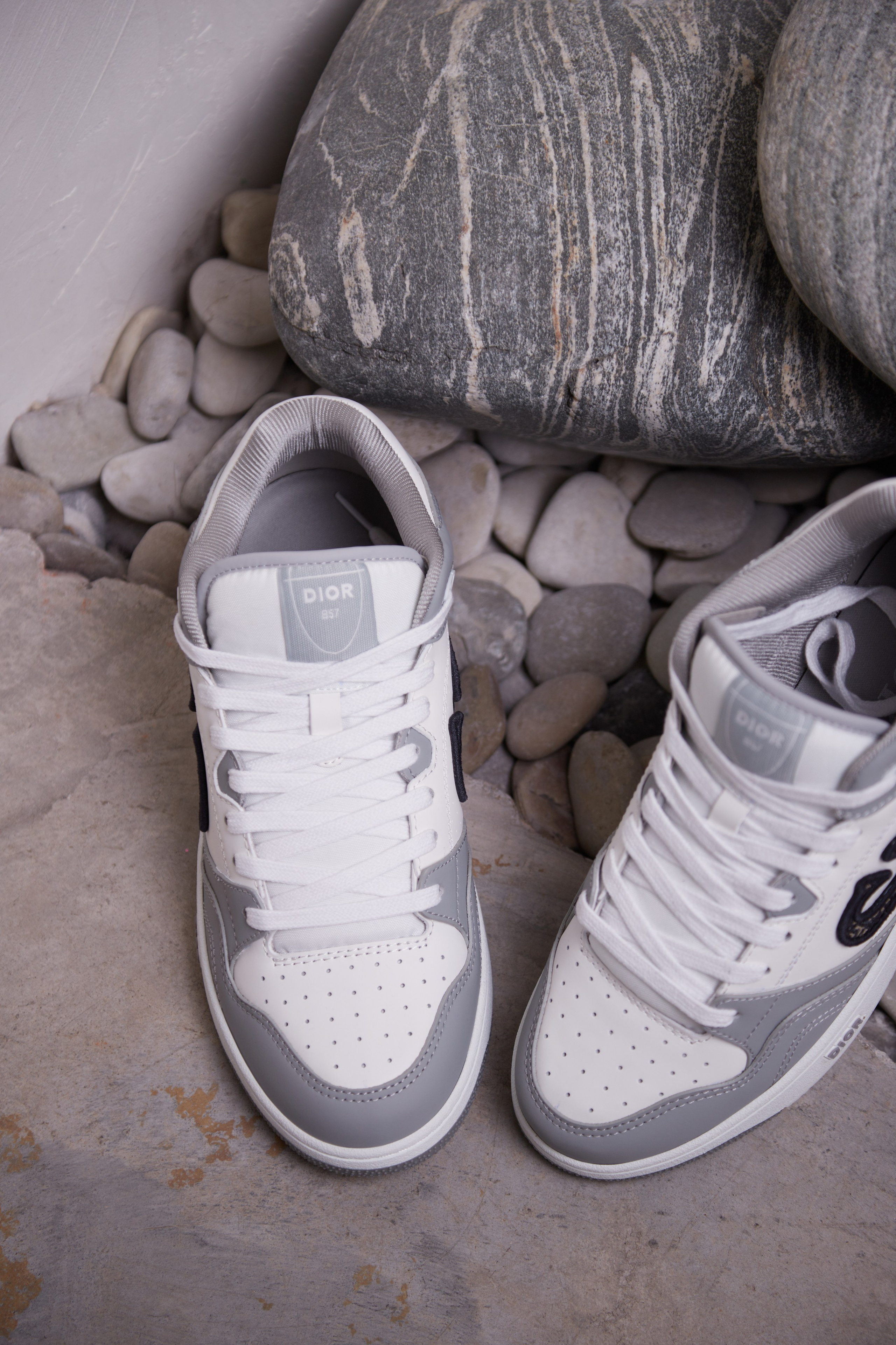 Магазин кроссовок PRICE POINT. Фоттéтика / фотоагентство в москве / фотограф москва