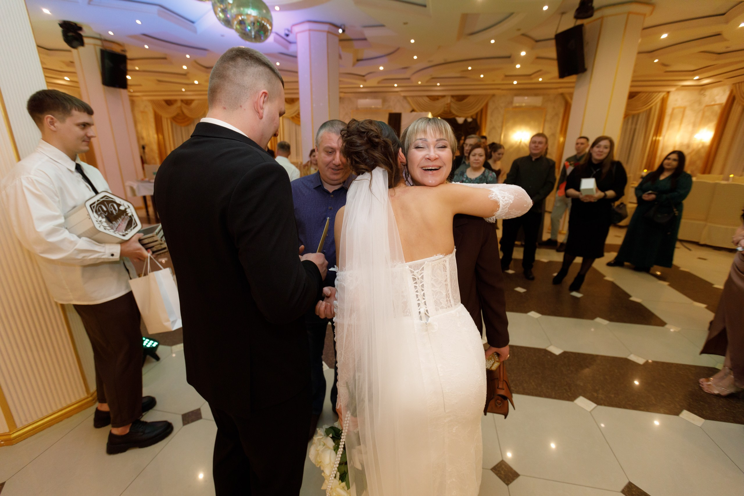 Water. Свадебный фотограф в Ярославле Анастасия Архипова