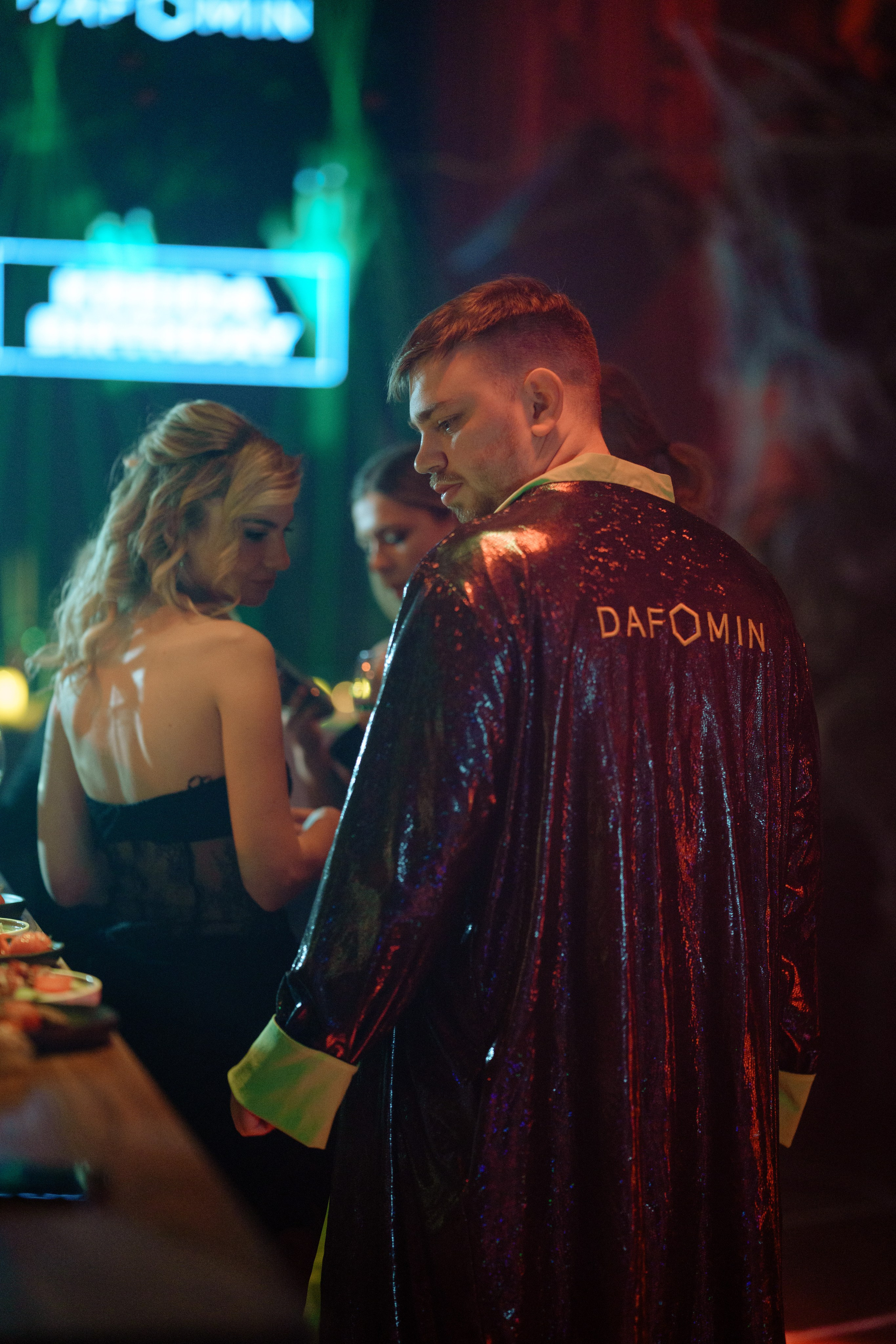 Фотограф на вечеринку с инфлюенсерами. Репортажный фотограф Москва Сергей Дружинин