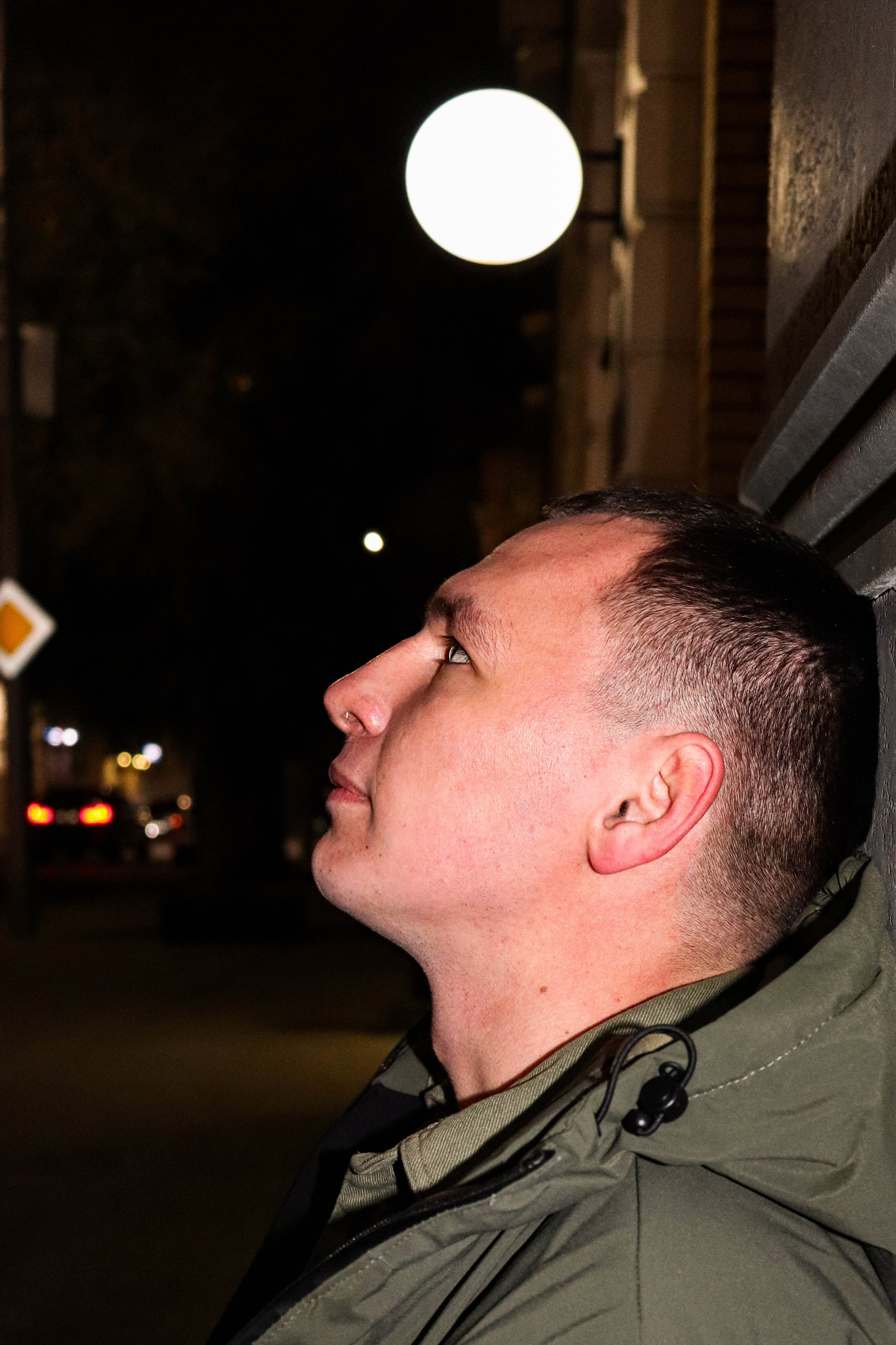 индивидуальная мужская фотосессия вечерняя съёмка фотограф саратов елизавета Белова  топ фотографов саратов семейнаясъёмка съёмка в студии съёмка на улице