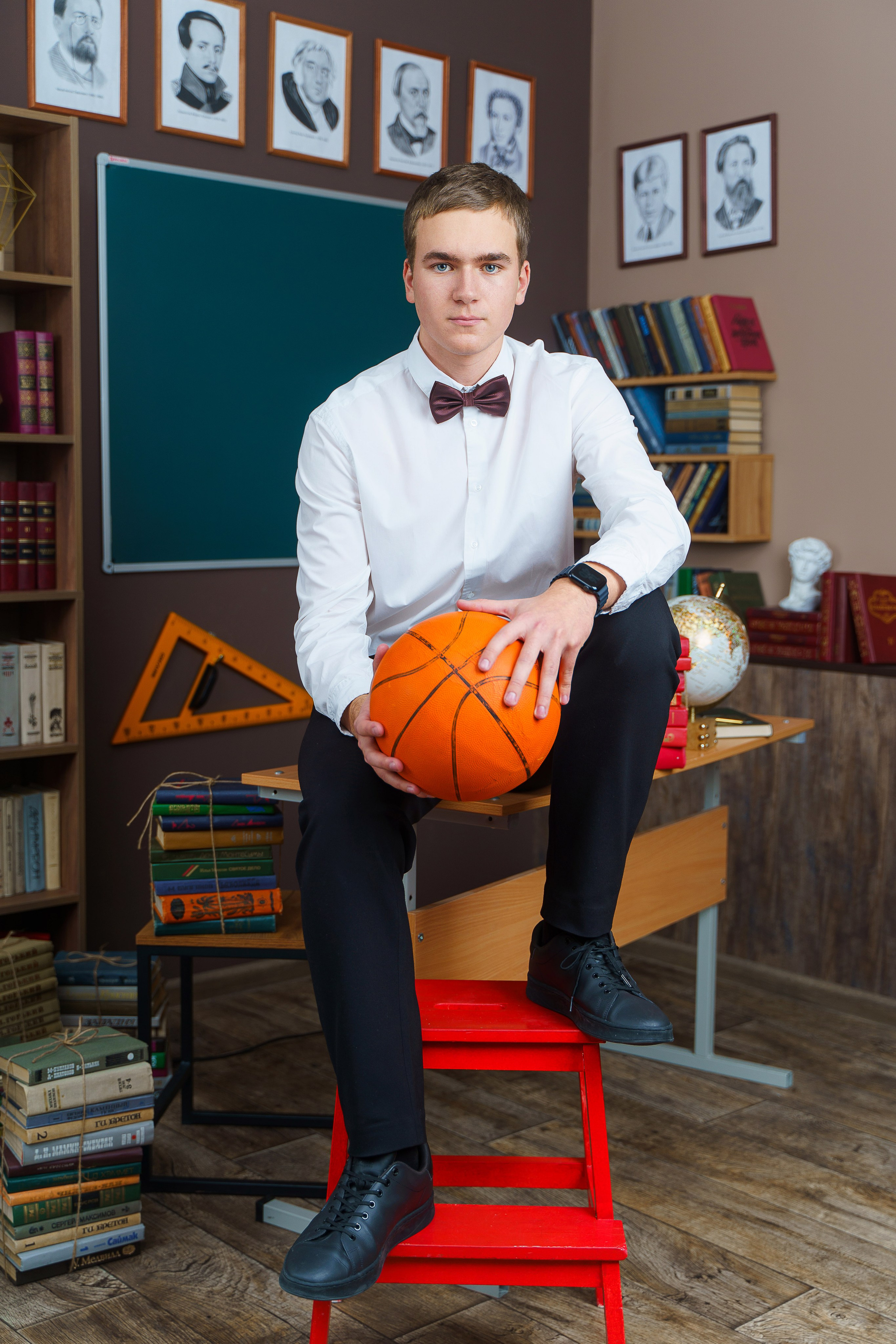 Выпускные фотосессии. Детский школьный фотограф в Кемерово Зиновьева Екатерина