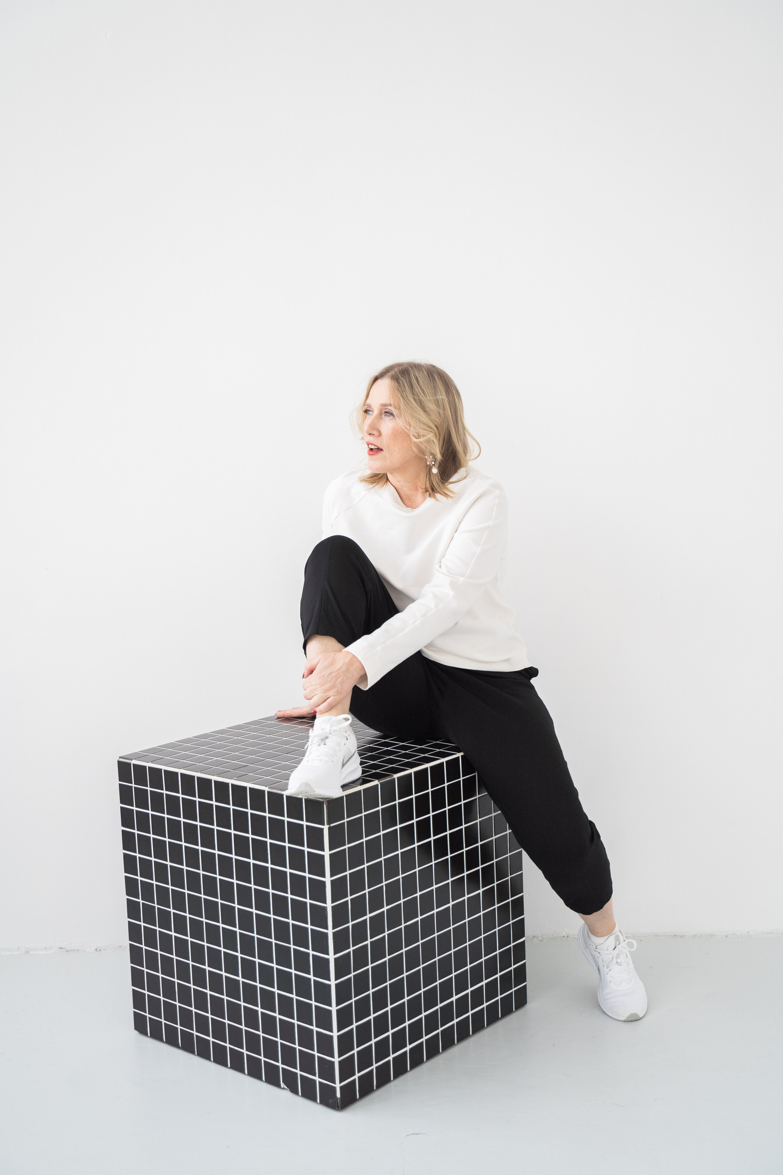 Наталья мастер женских практик. Семейный и женский фотограф, контент фотосессия в Екатеринбурге