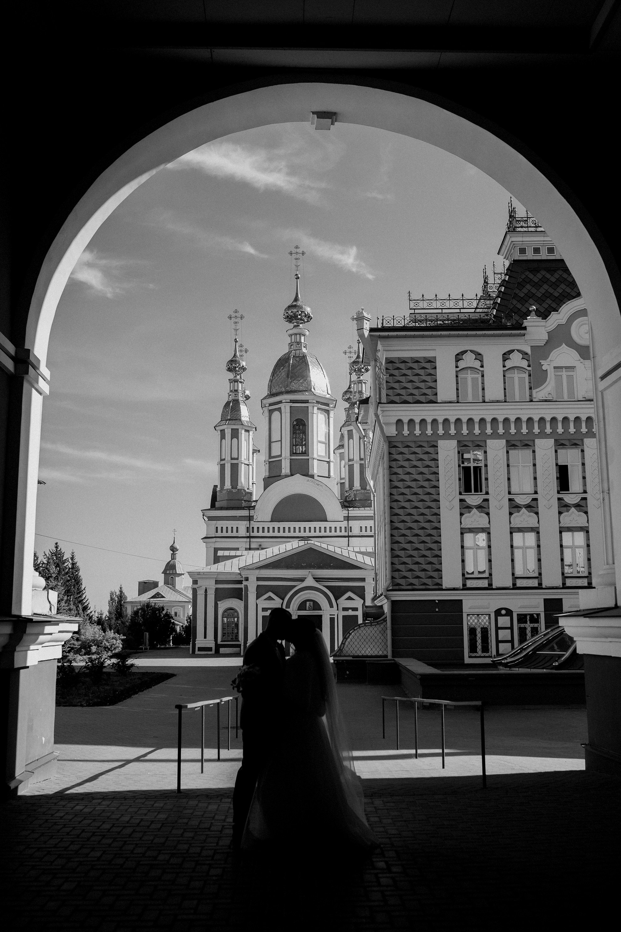 Солнечно. Ветрено. Бесконечно счастливо. Свадебный фотограф Илья Бринк