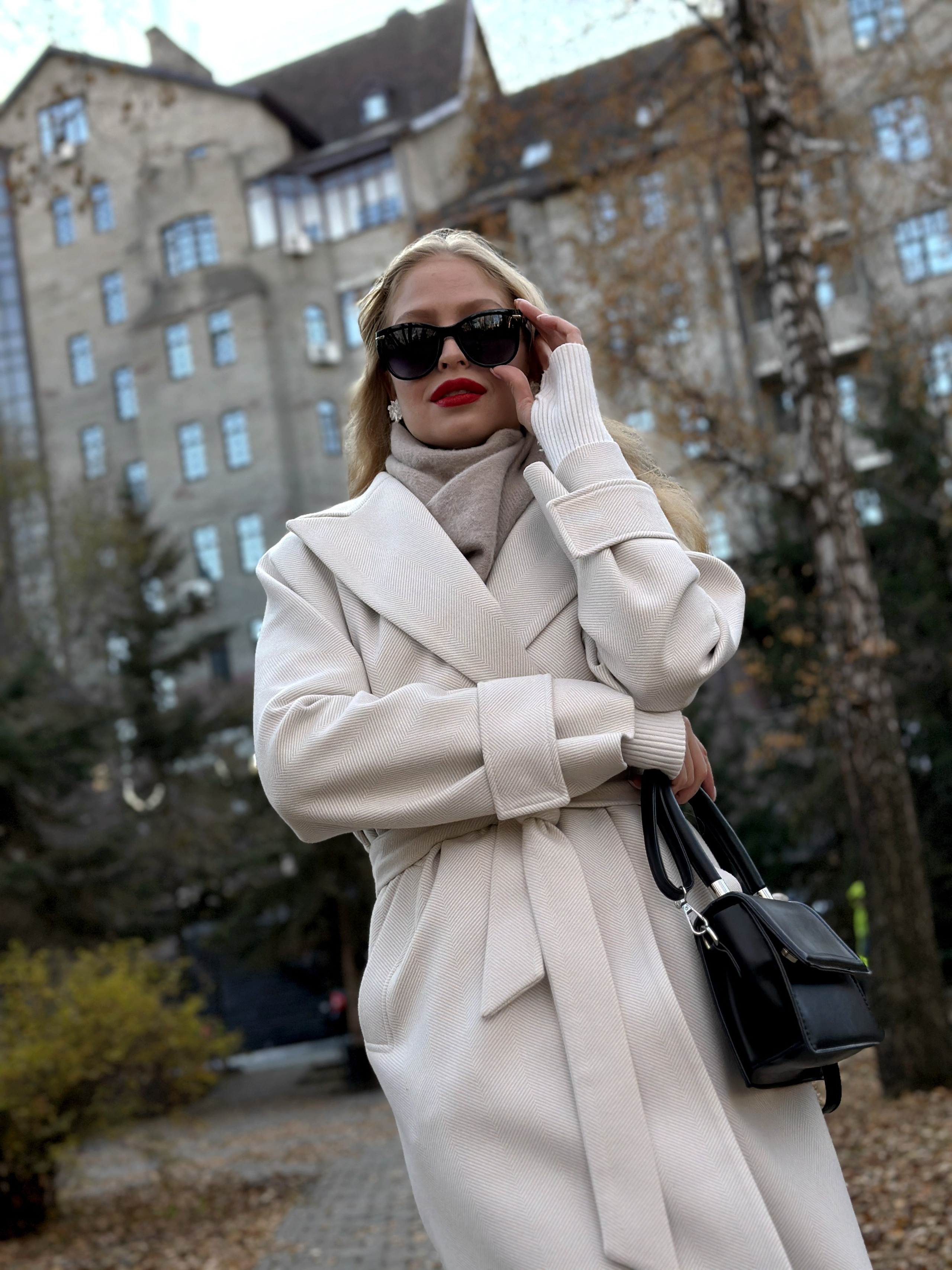 Прогулочная фотосессия Лиды в Березовой роще. Твой фотограф и видеограф в Тюмени — Сергей Бизин