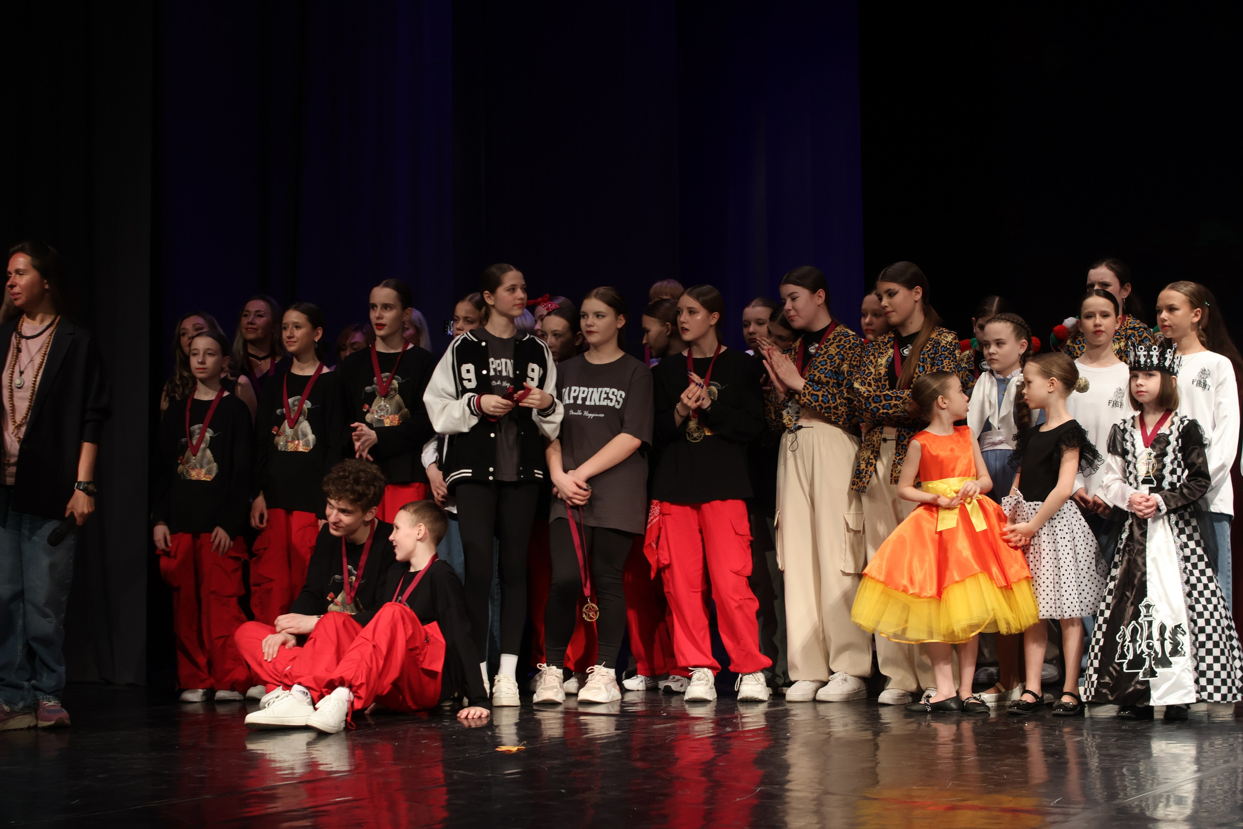 13 апреля, г. Томск. Золотое яблочко