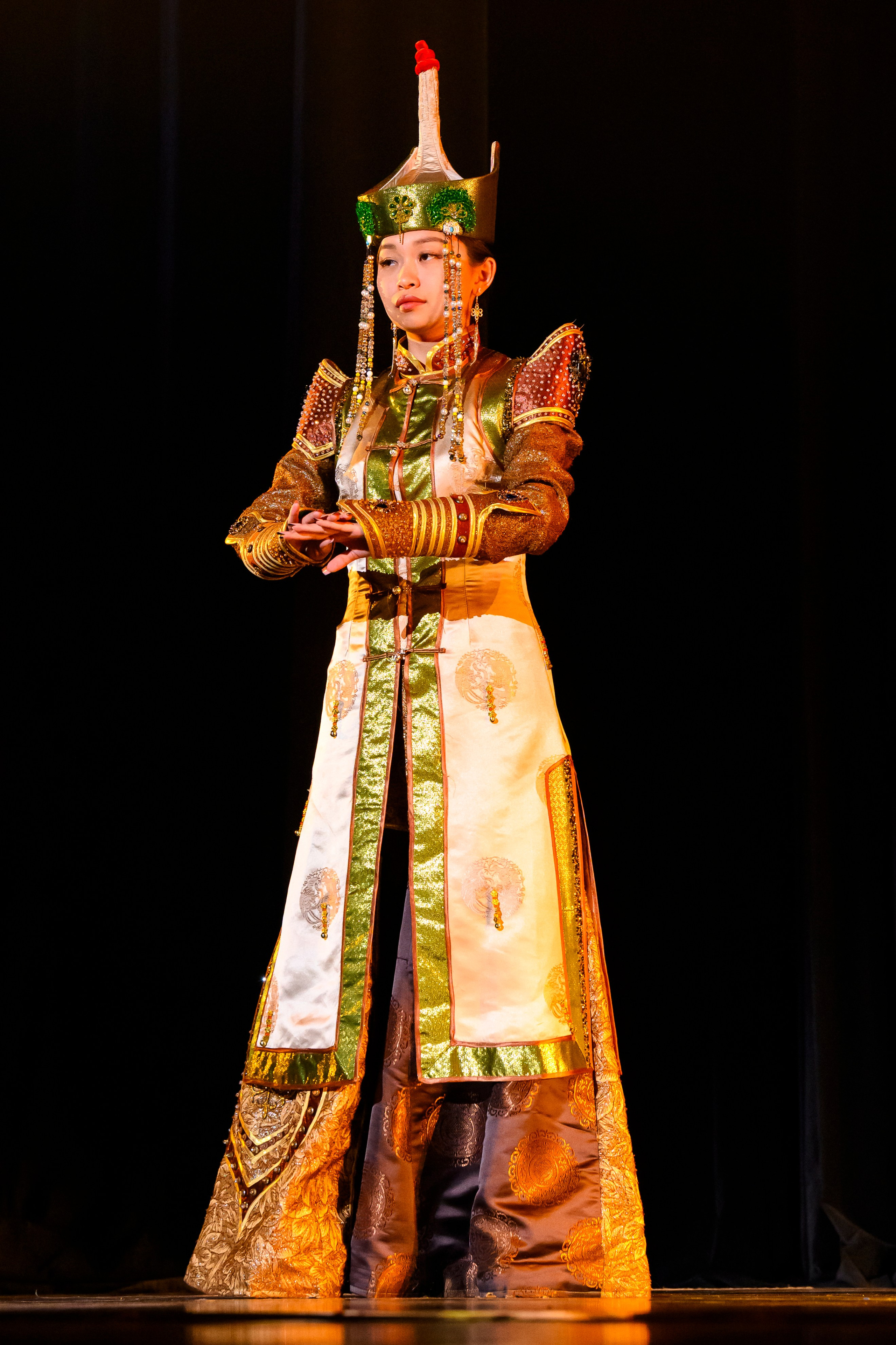 23 апреля, часть 1, БКЗ Октябрьский, г. Санкт-Петербург. Золотое яблочко