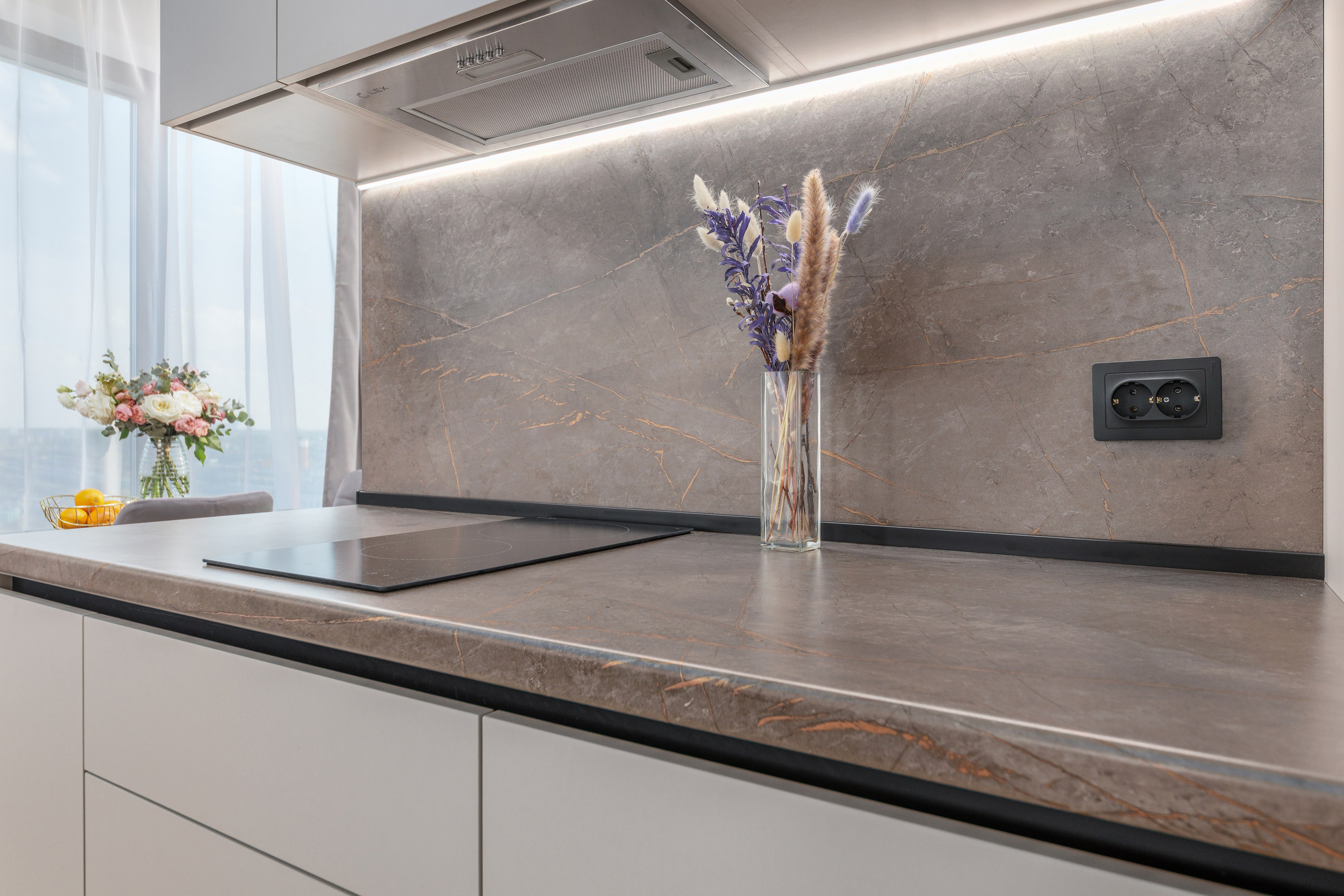 Двухкомнатная квартира, Варфоломеевская ул