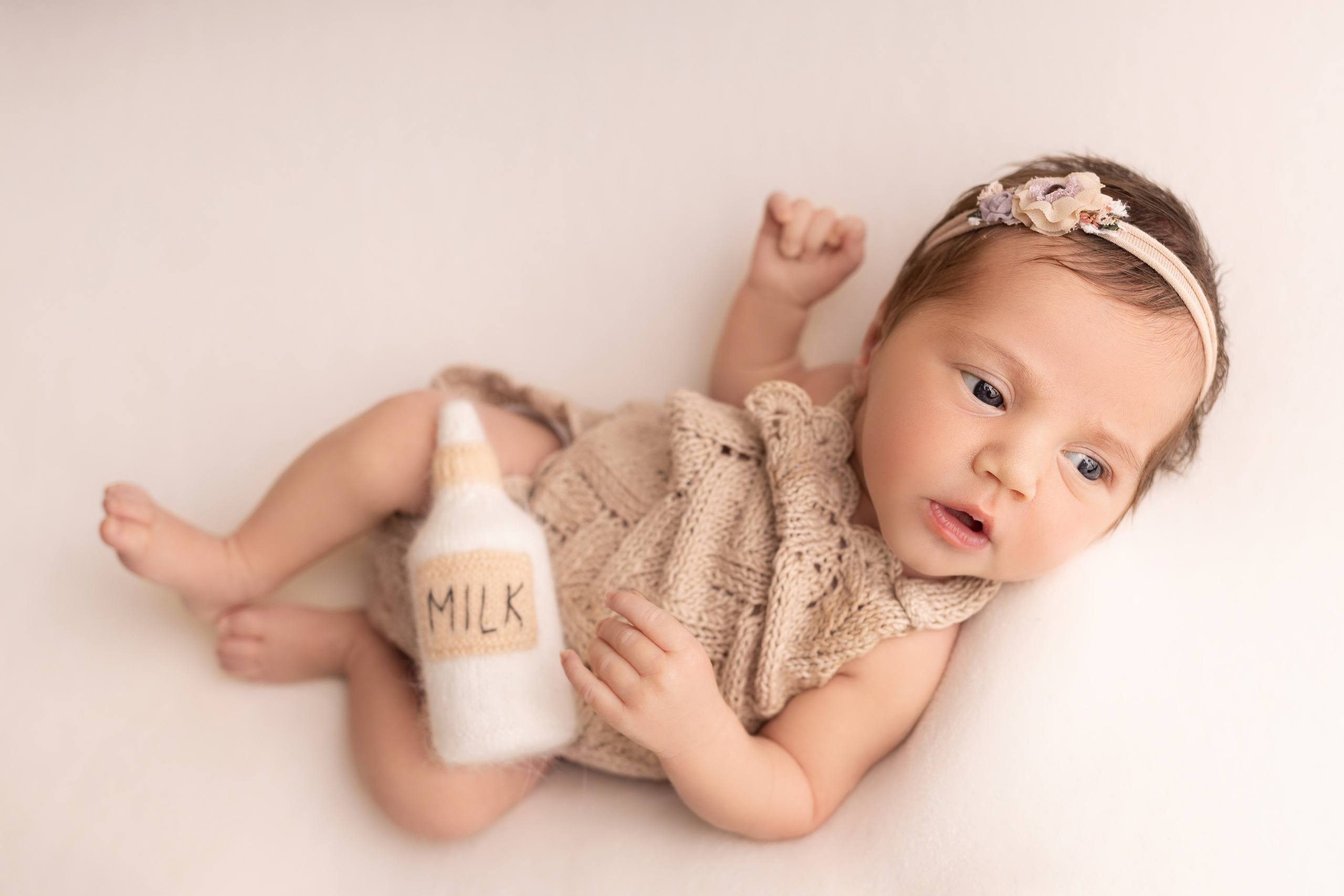 Классическая фотосессия малыша. Фотограф новорожденных малышей в Омске и Омской области Эльвира Камаева