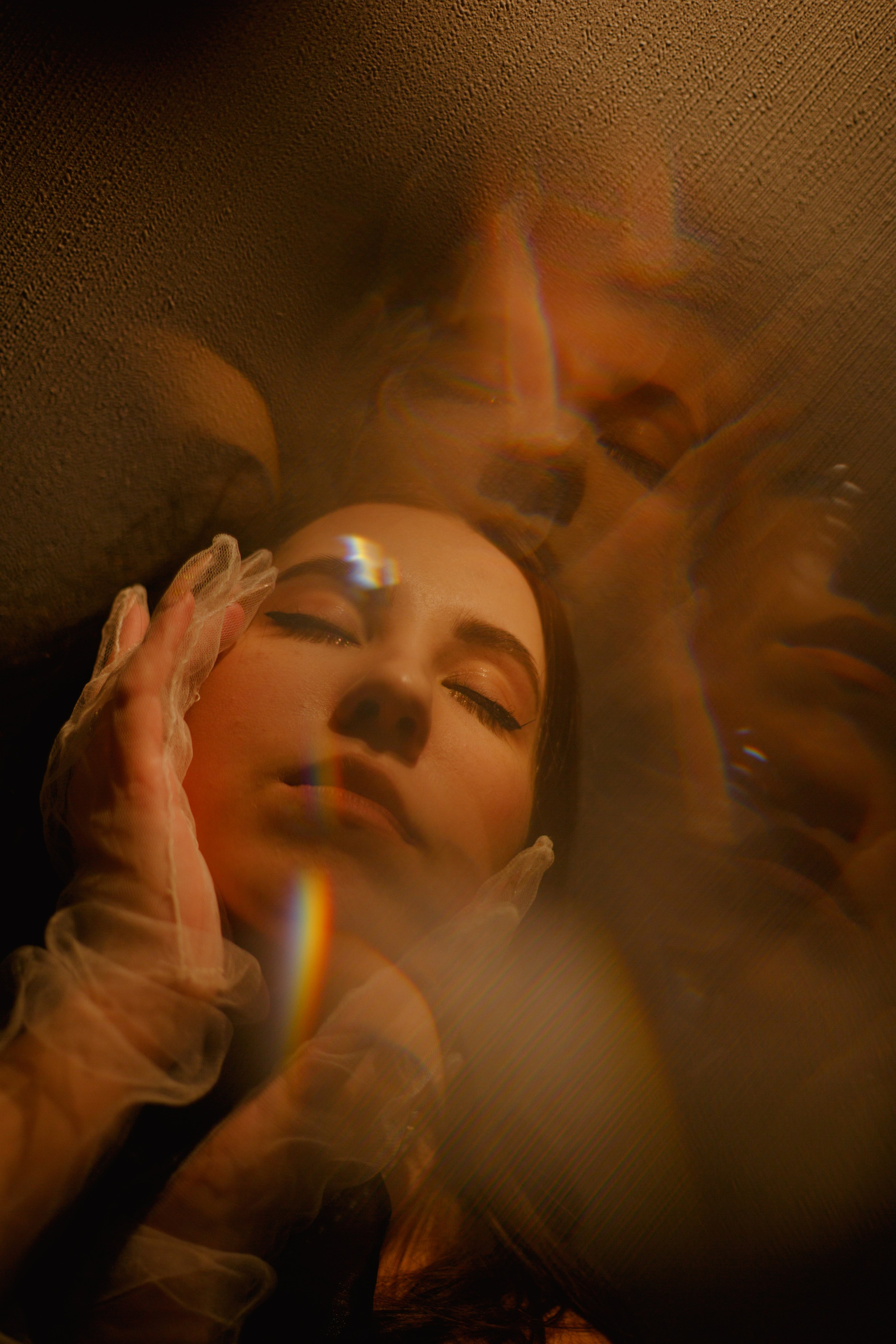 Танцуй. Сюрреализм. Чувственность. Арт-фотограф Крис Л. в Тобольске: портрет, семейные, свадьбы