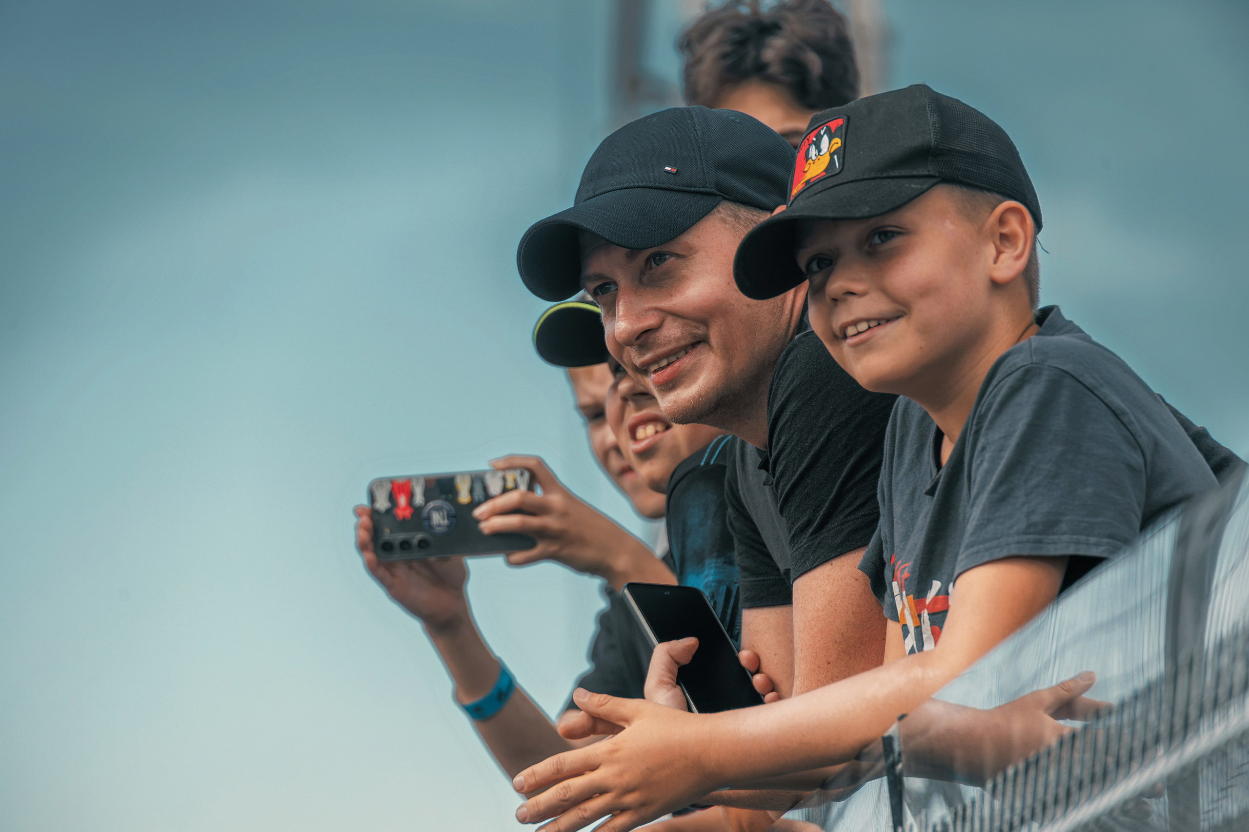 IDDC Этап 2: Бетонный Колизей и блогеры в деле