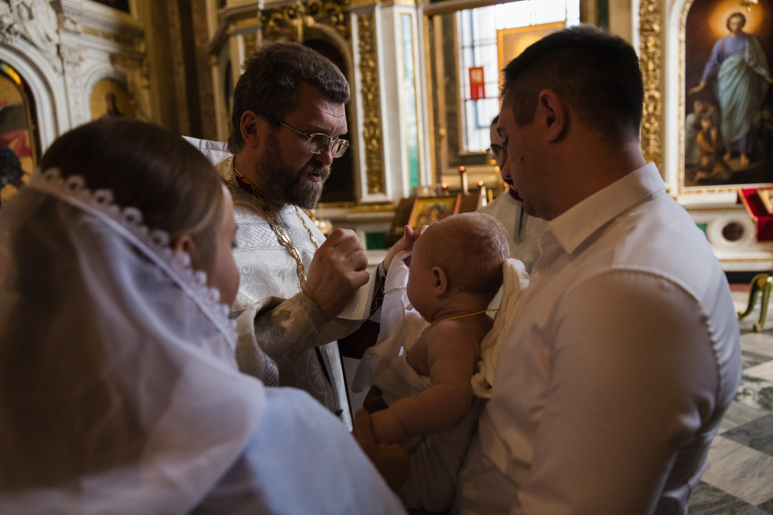 Таинство крещения. Фотограф в спб Александр Потапов