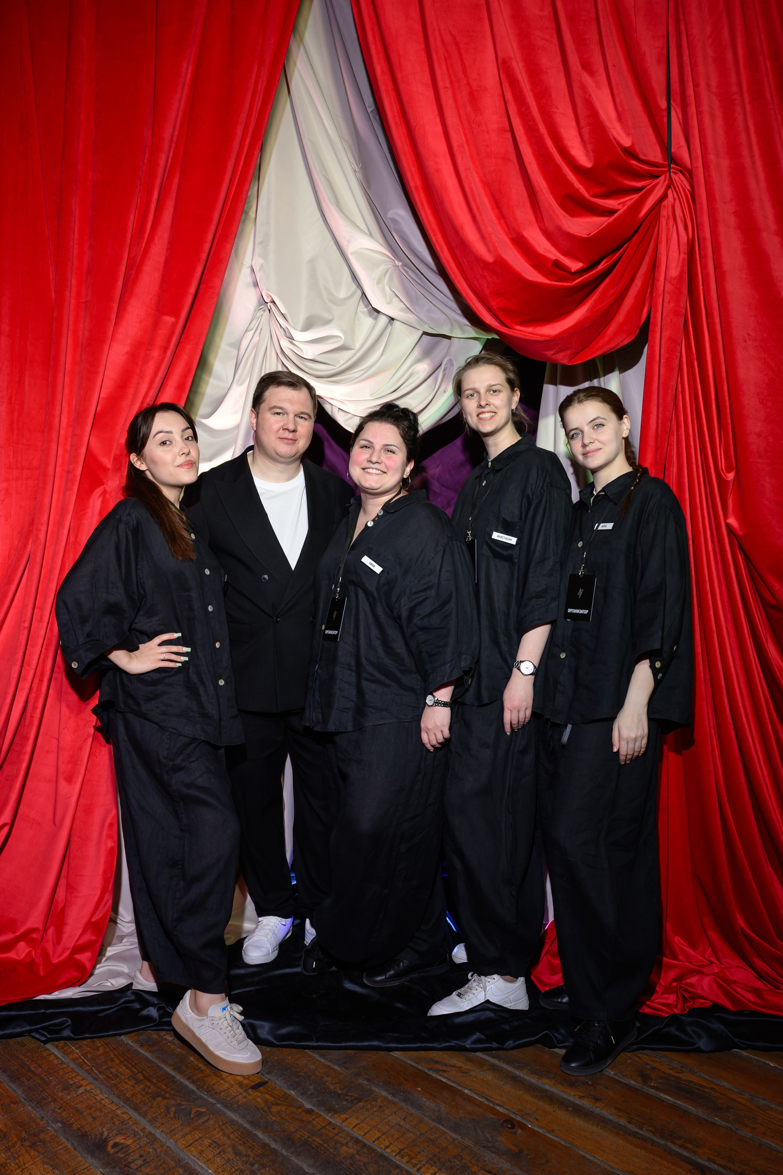 ТАЛАНТ РАСПРАВИЛ ПЛЕЧИ