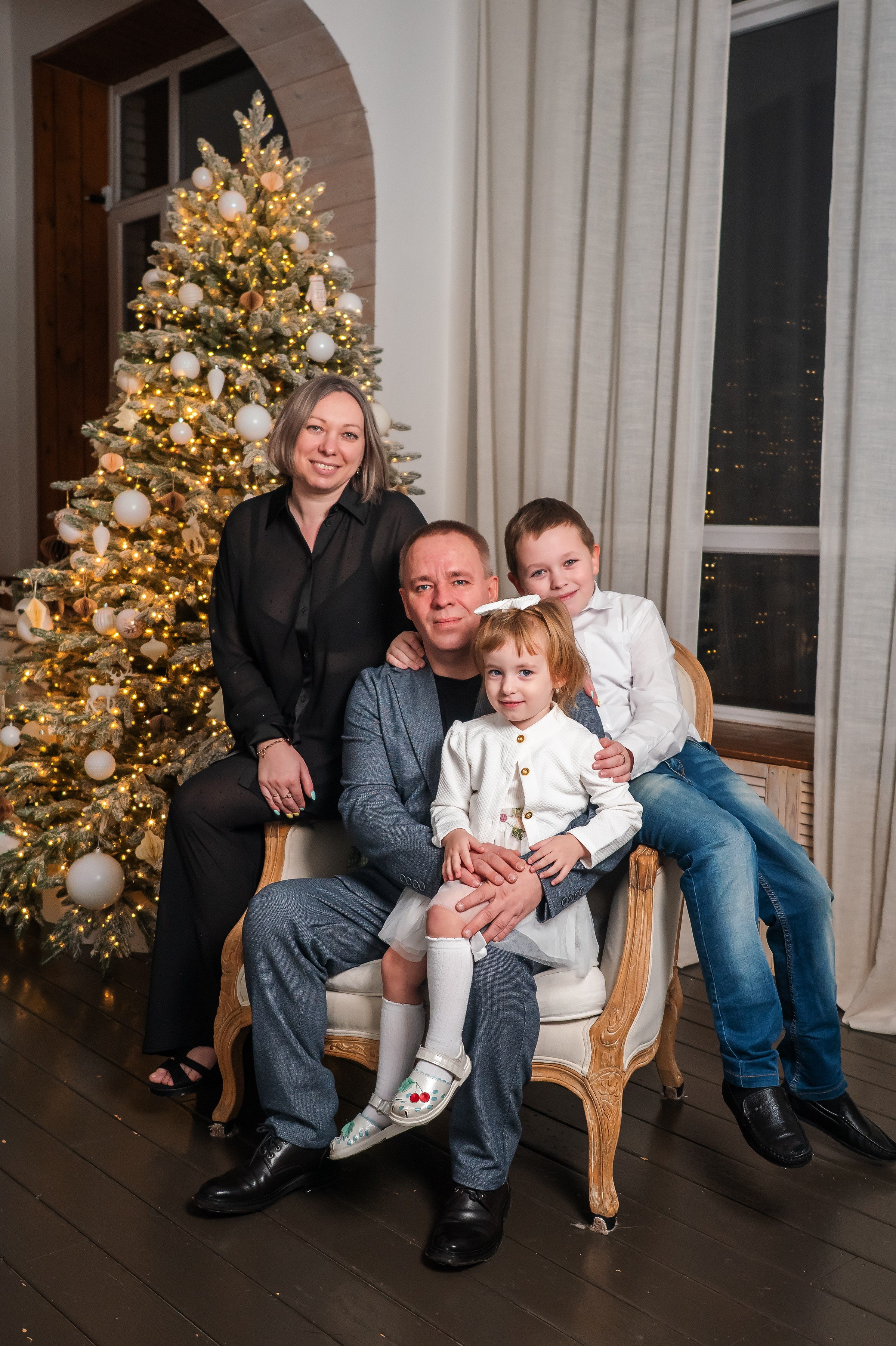 Новогоднее. Репортажный, семейный и детский фотограф в Пензе и Заречном Арина Ермилова. Картины барельеф на заказ