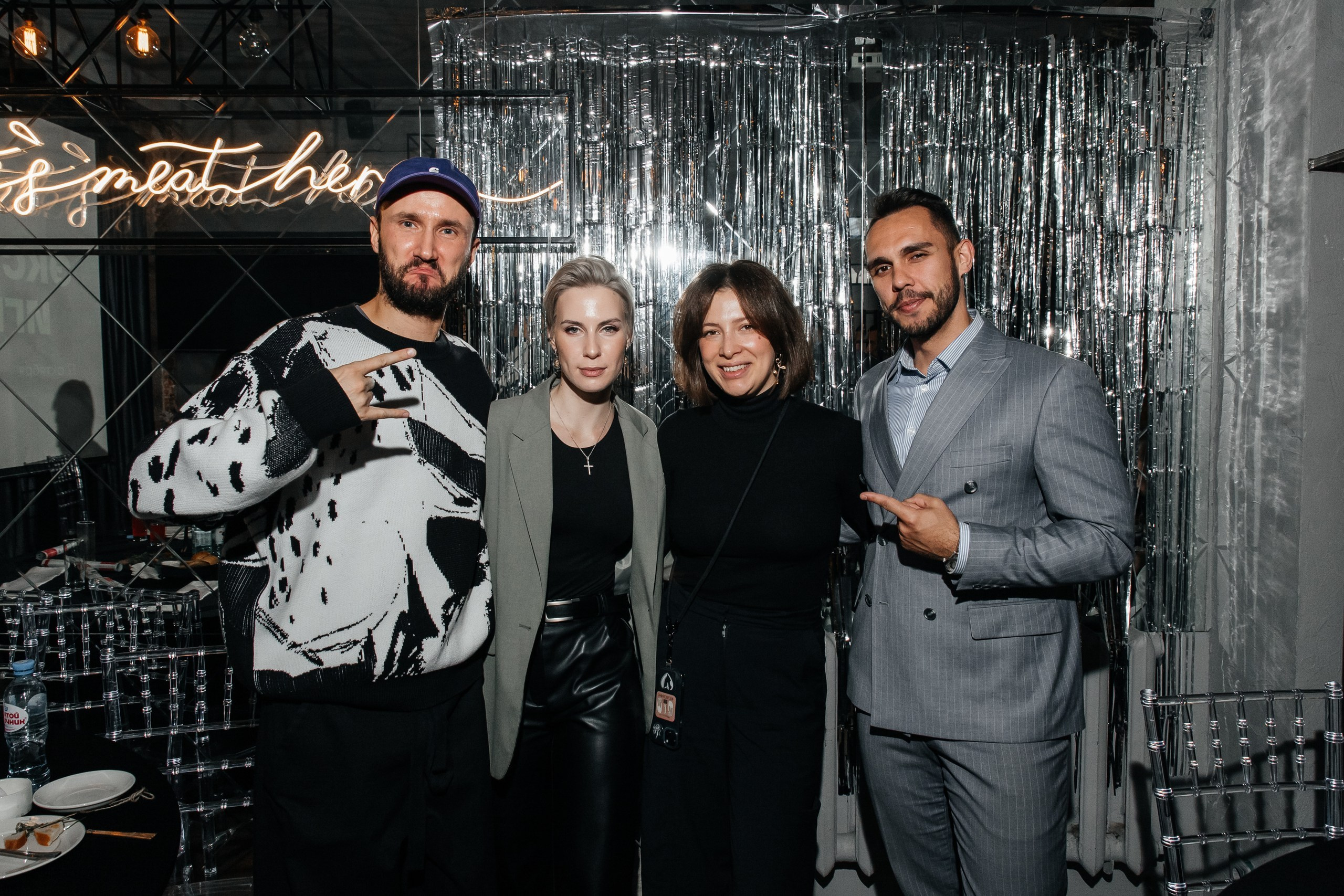 Экспертное игристое. Свадебный и репортажный фотограф в Новосибирске Федор Гладков