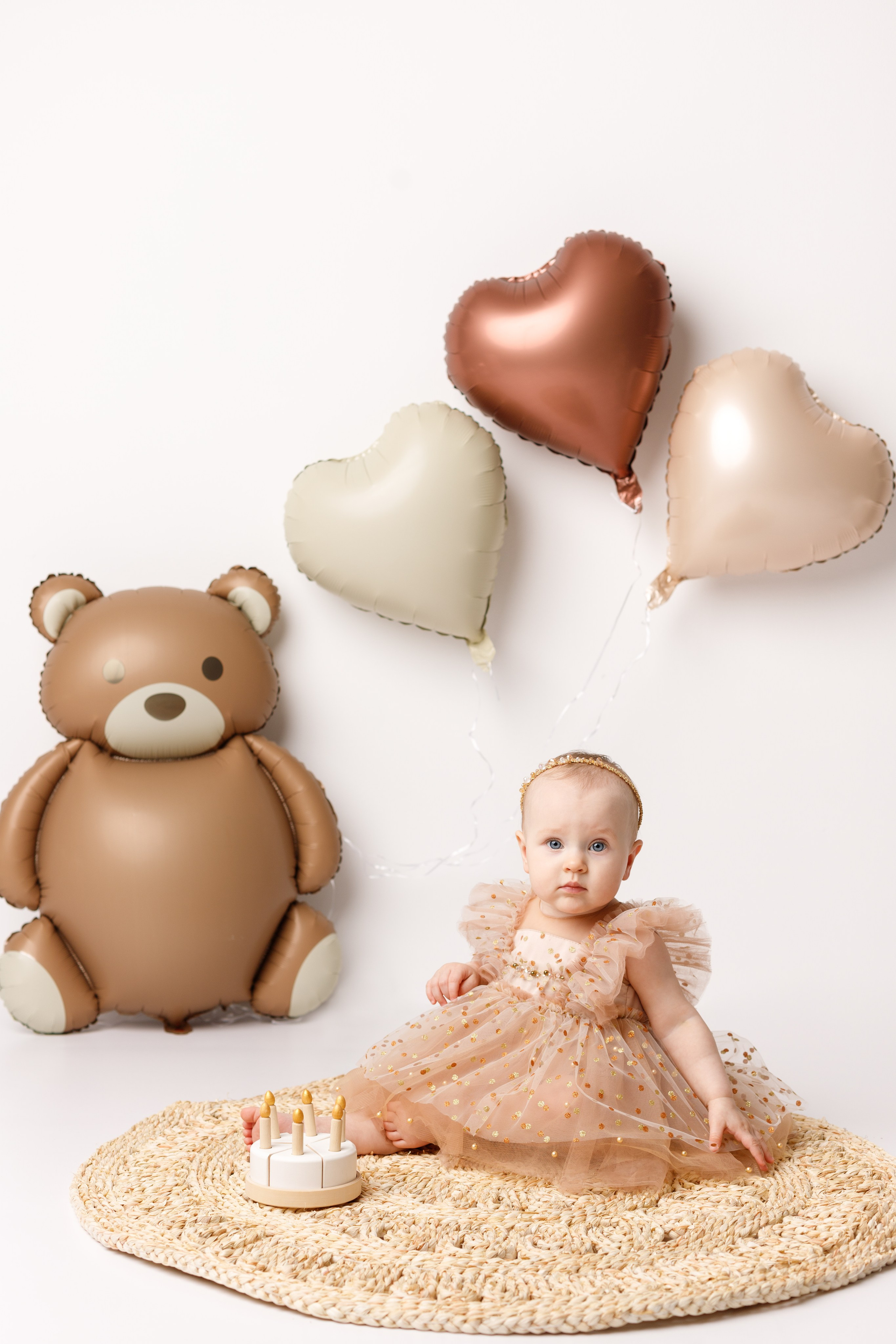 Кира «Первый тортик». Фотограф новорожденных в г. Оренбурге Екатерина Козлова