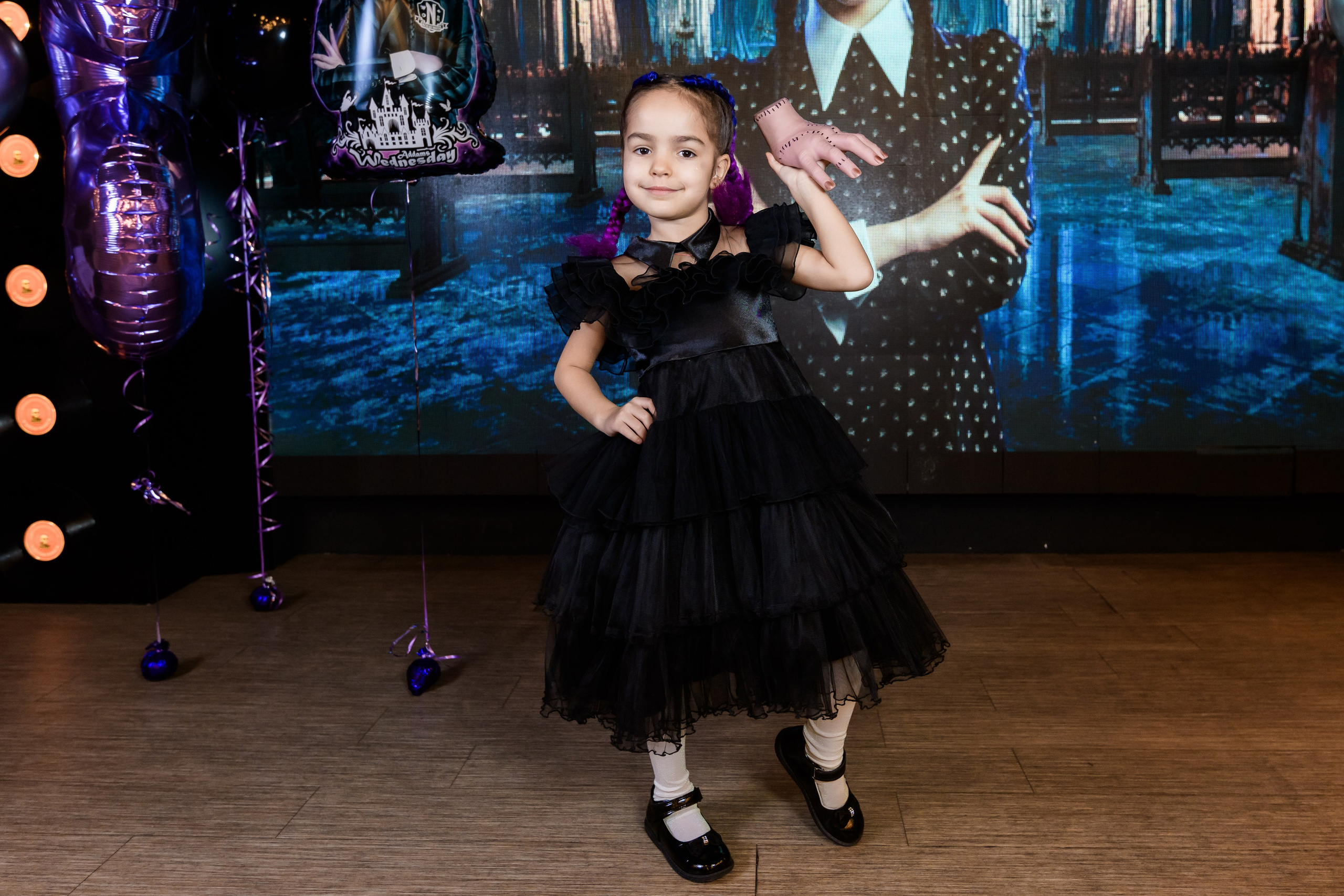 День рождения Софии в стиле «Уэнздей». Репортажный фотограф Сергей Дроздов