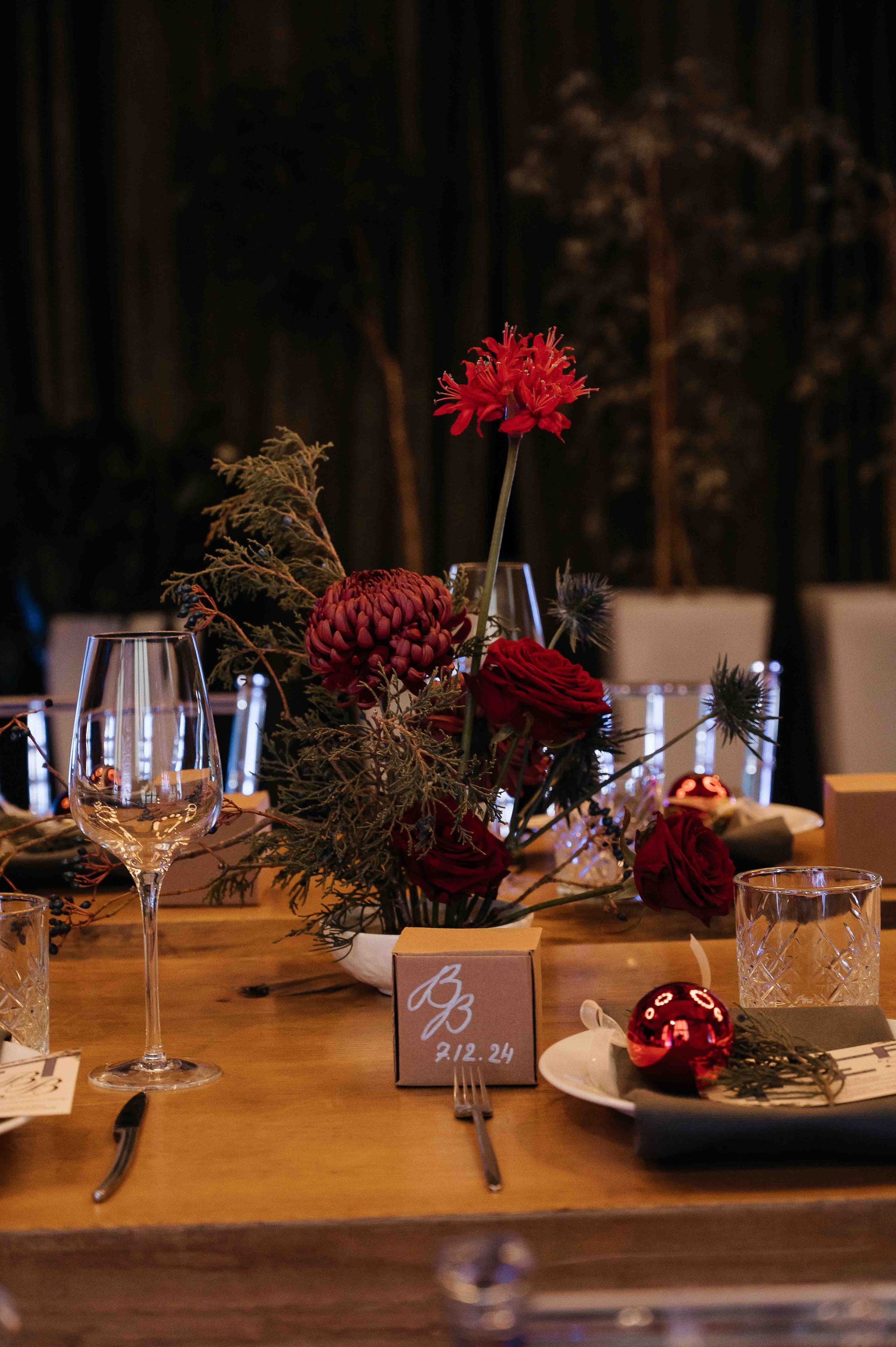 Утро невесты в гостинице. Свадебный и семейный фотограф в Котласе Никита Попов