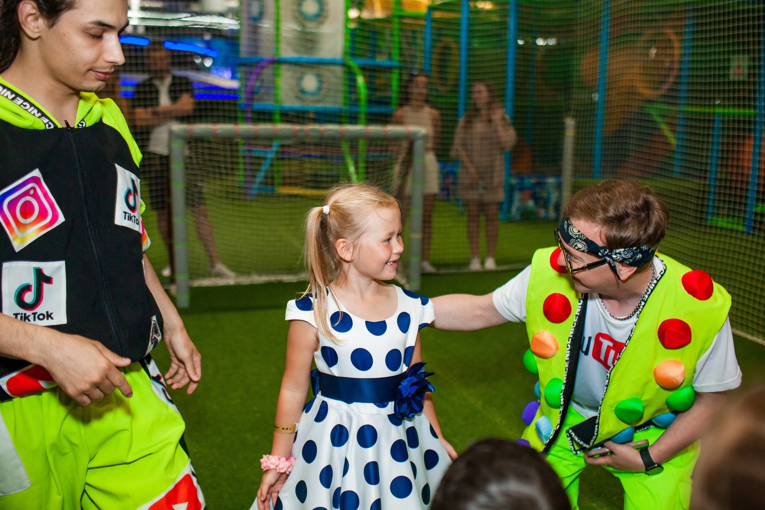 День рождения Даши Ленточная дискотека. Детский и семейный фотограф в Санкт-Петербурге Елизавета Сорокина