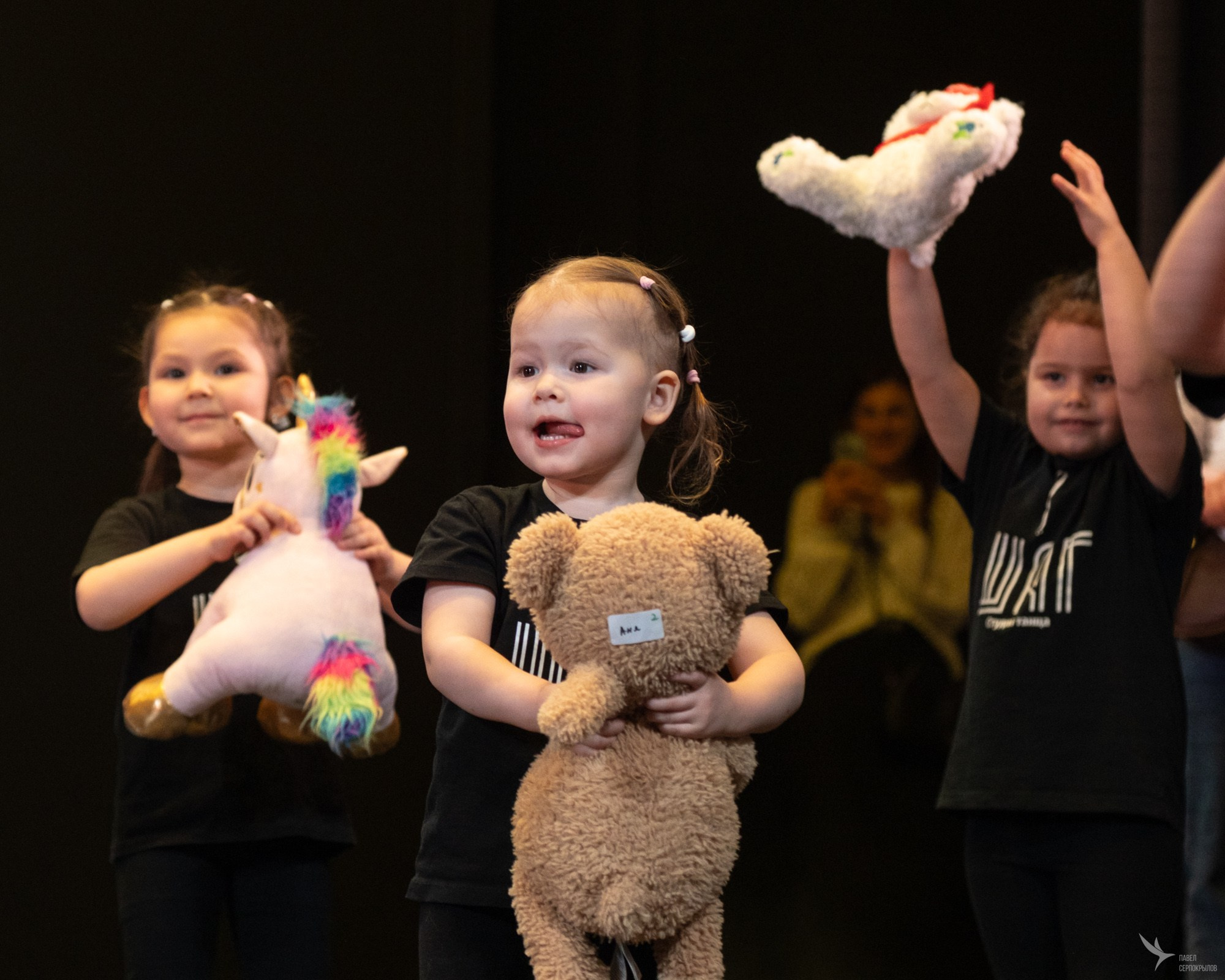Отчетный концерт студии танца «ШАГ». Репортажный фотограф в Казани Павел Серпокрылов