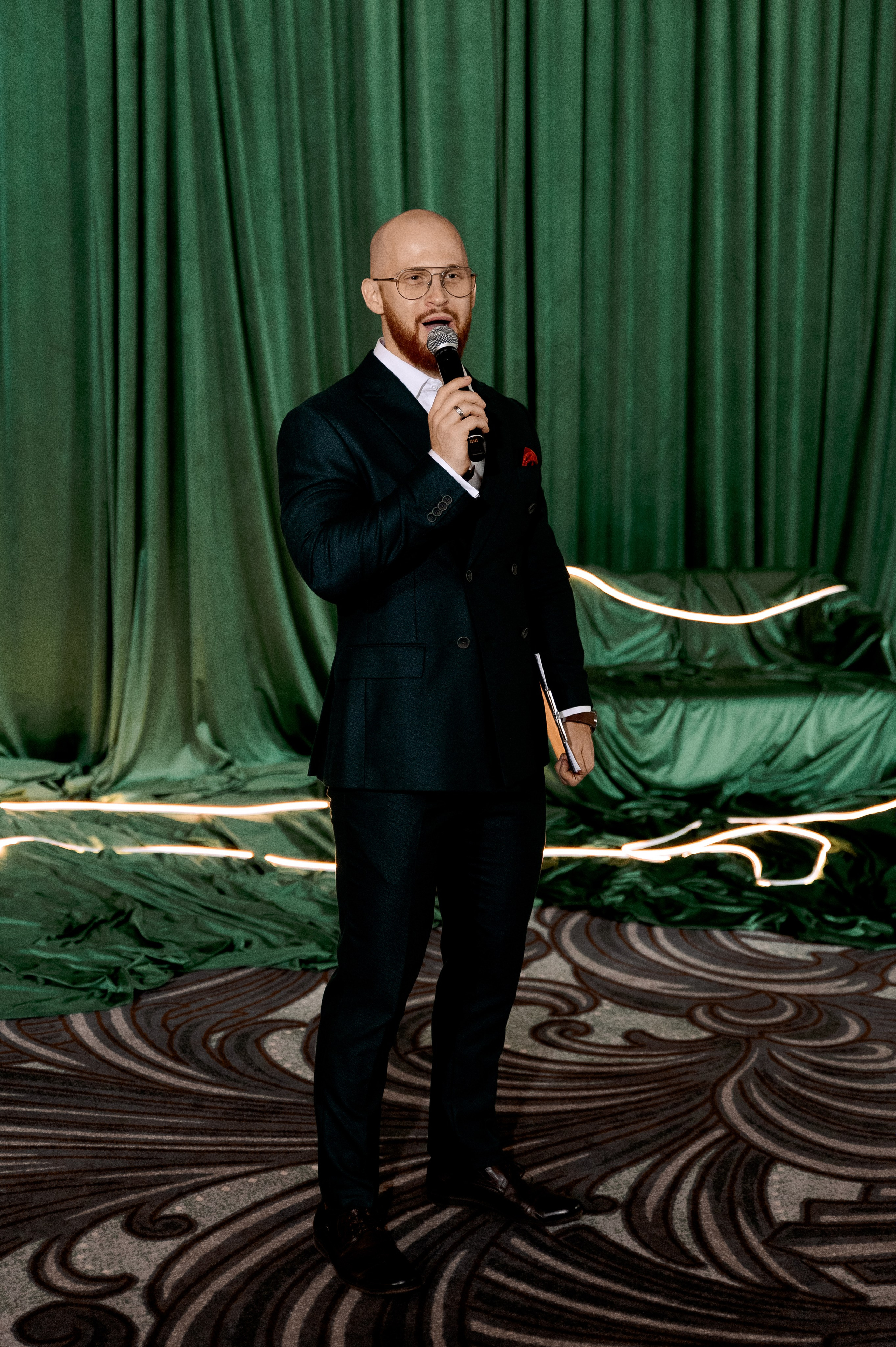 Паша и Алина. Свадебный фотограф Евгения Наумовец