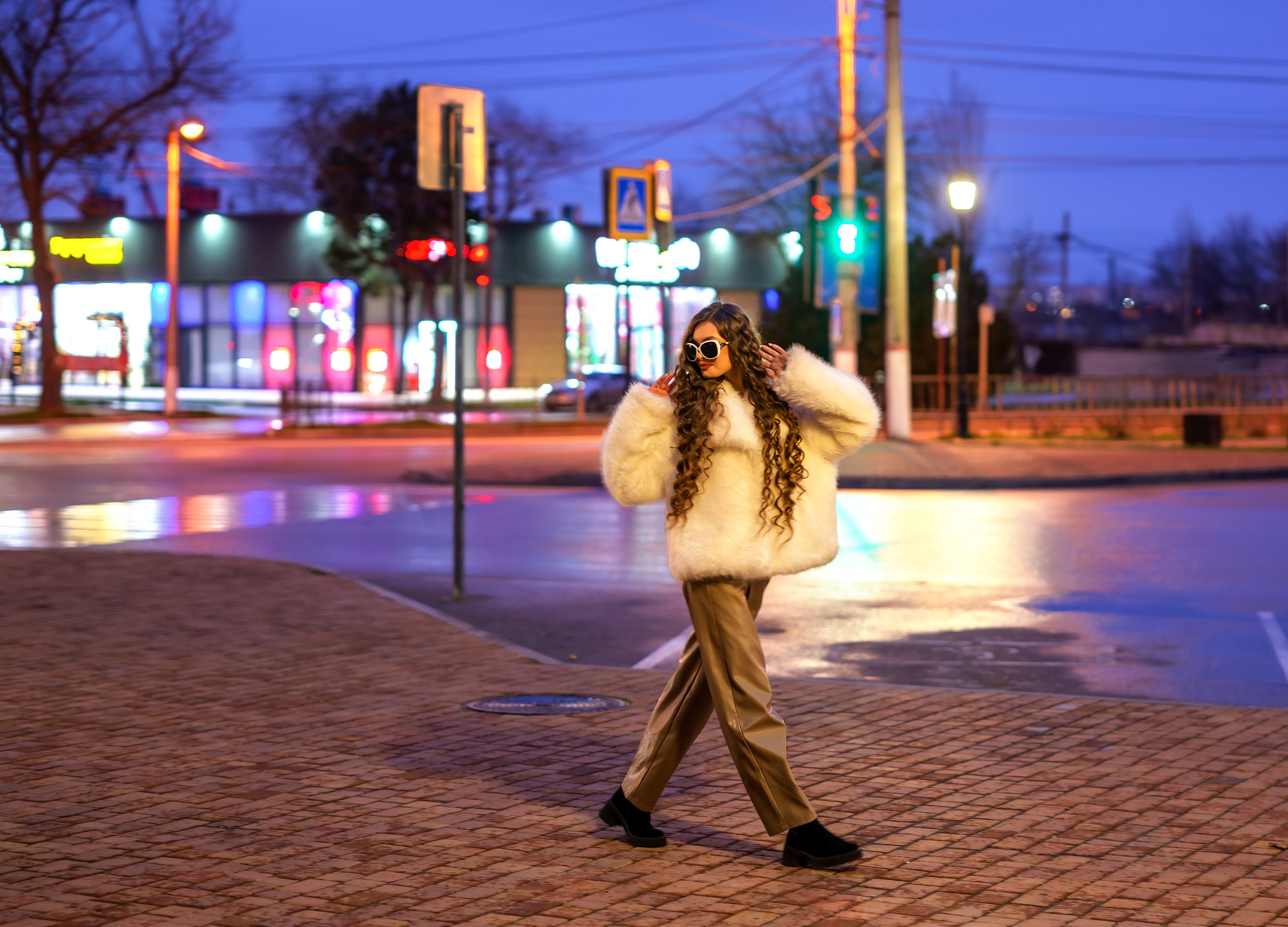 Стрит фото — София 2025. Сайт фотограф в Керчи Кислый Юрий