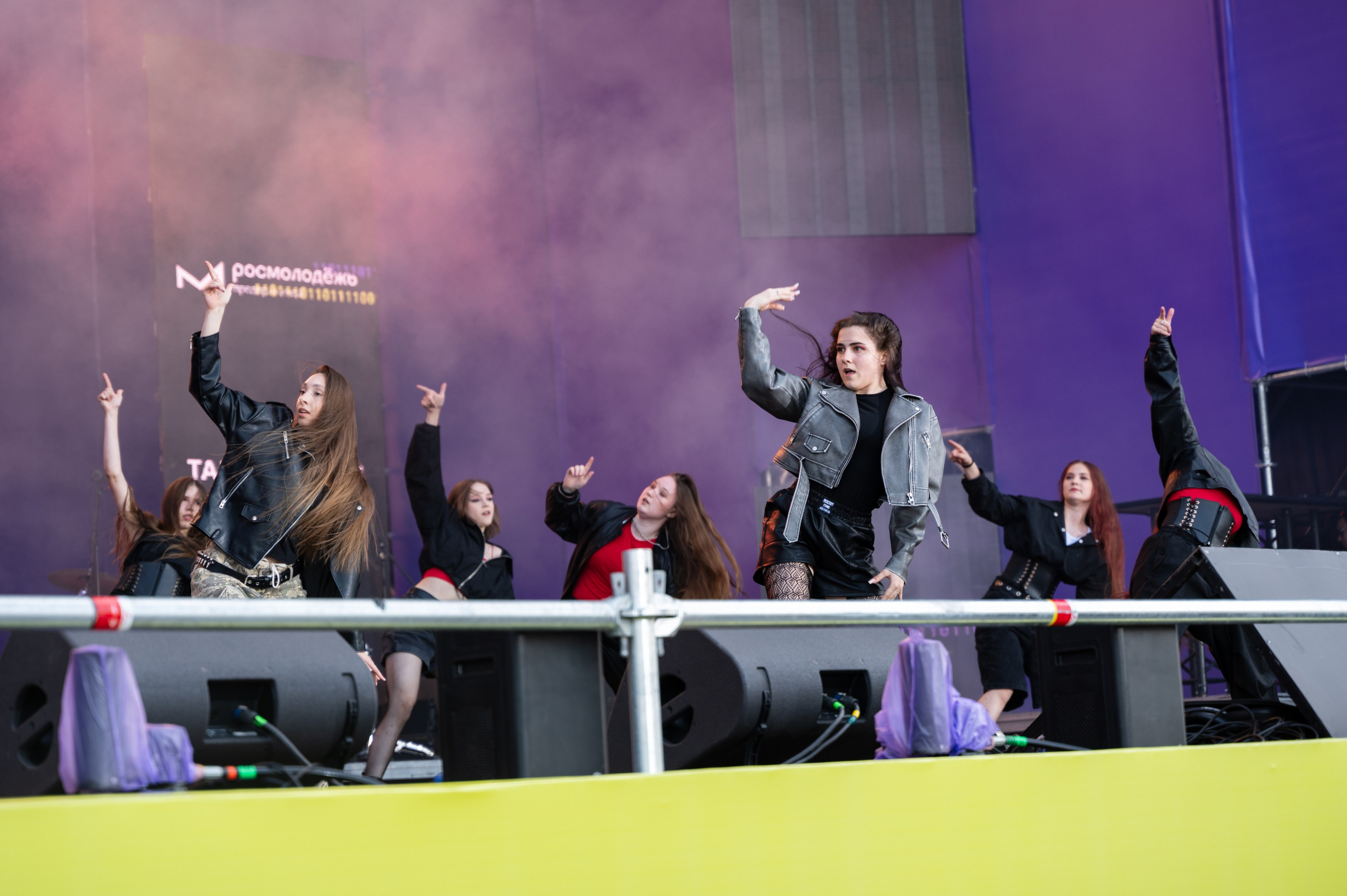 Код молодежи | 27.06.2025. Фотограф в Омске Елизавета Кириллова