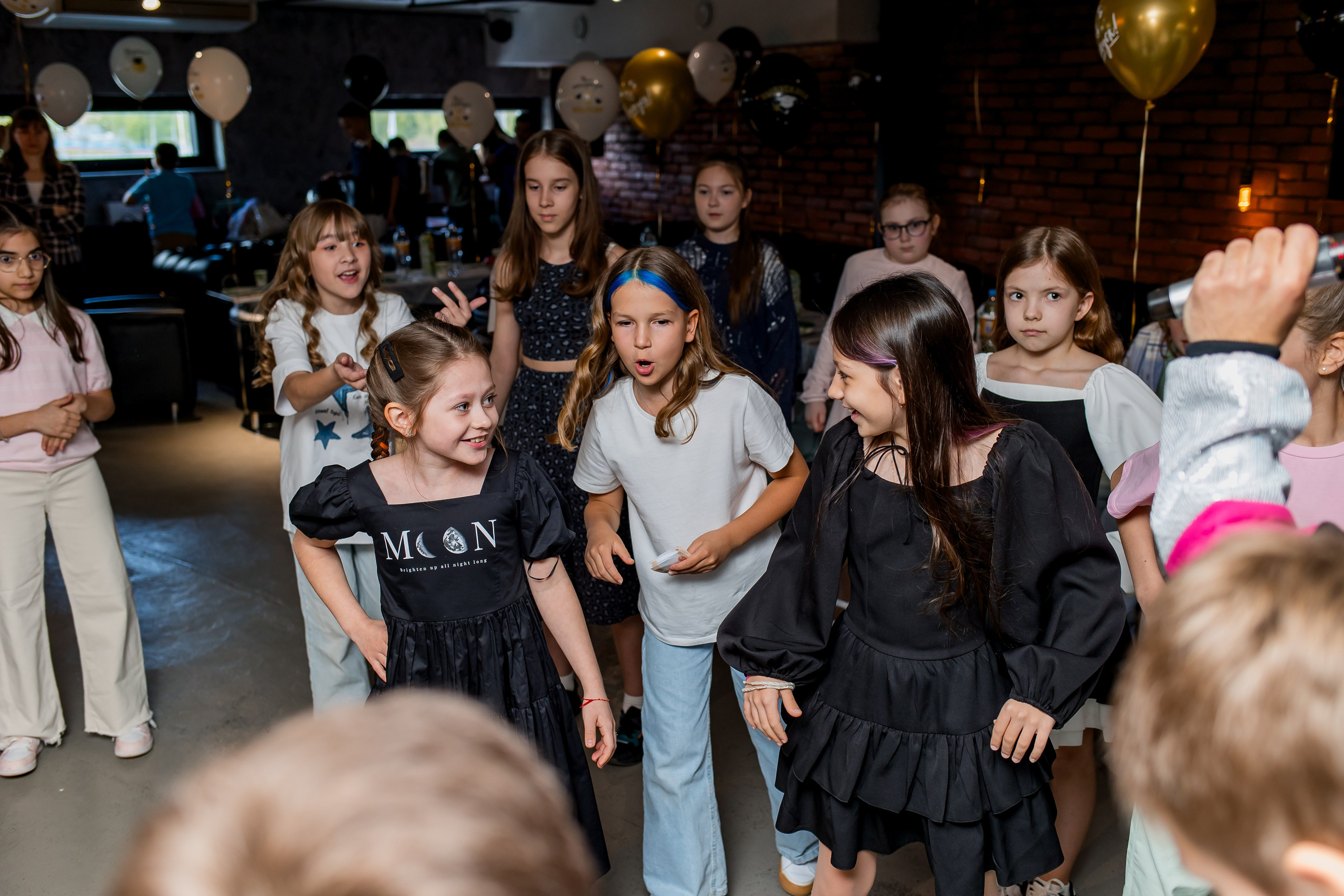 Выпускной 4 класс. Фотограф в Москве Авдеева Мария