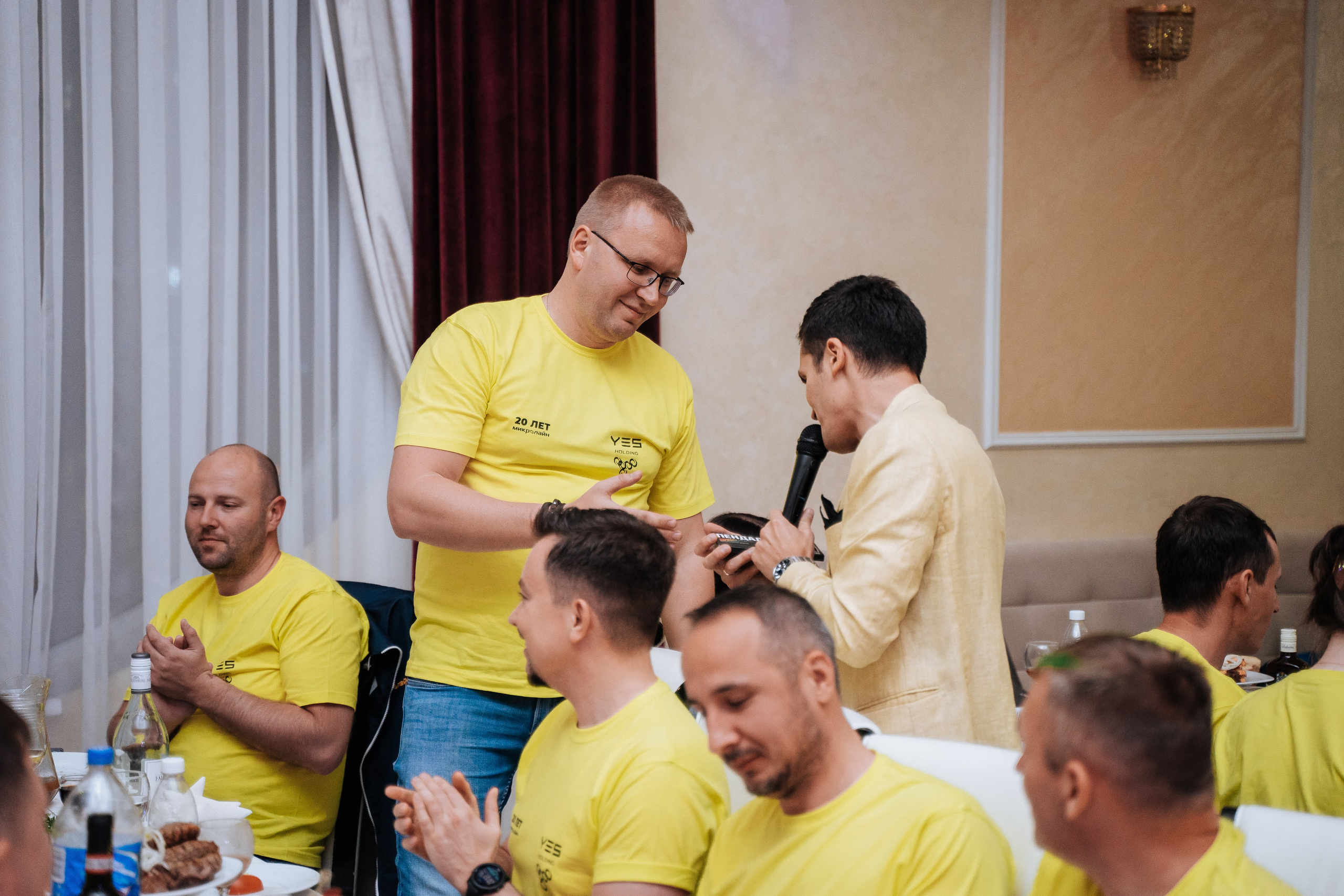 Yes Holding. Свадебный фотограф в Симферополе