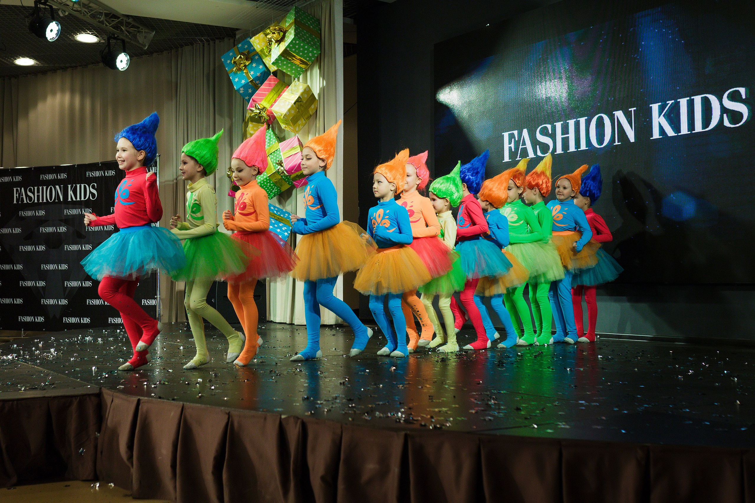 ДЕТИ. Roman Photo