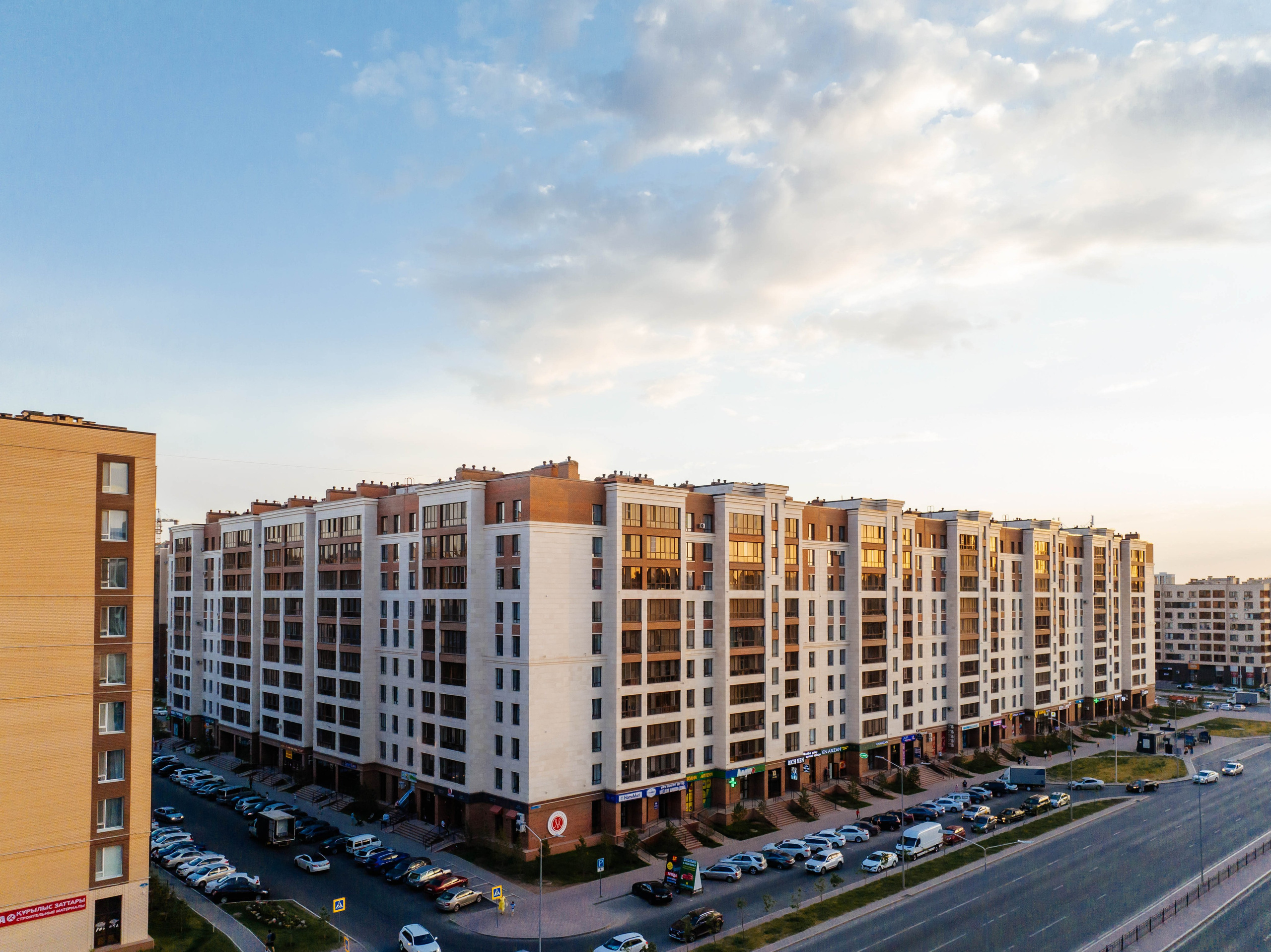 Проект 6. ЖК Манхэттен 1-5, Амстердам. Дата: июль 2023. Профессиональный фотограф в городе Астана/Алматы Даурен Сембаев