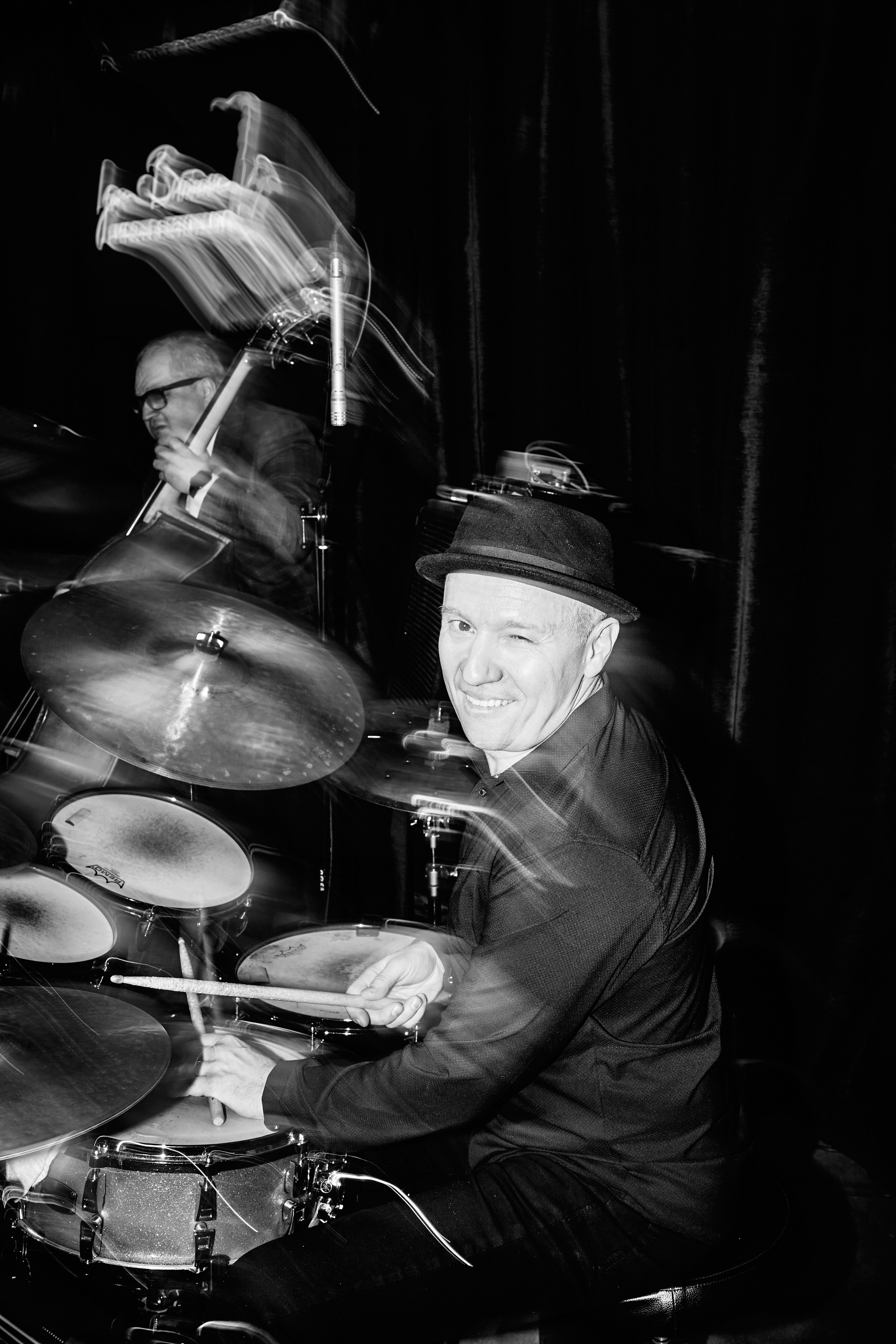 Бэкстейдж для джазовой группы «4 Brothers». Главная