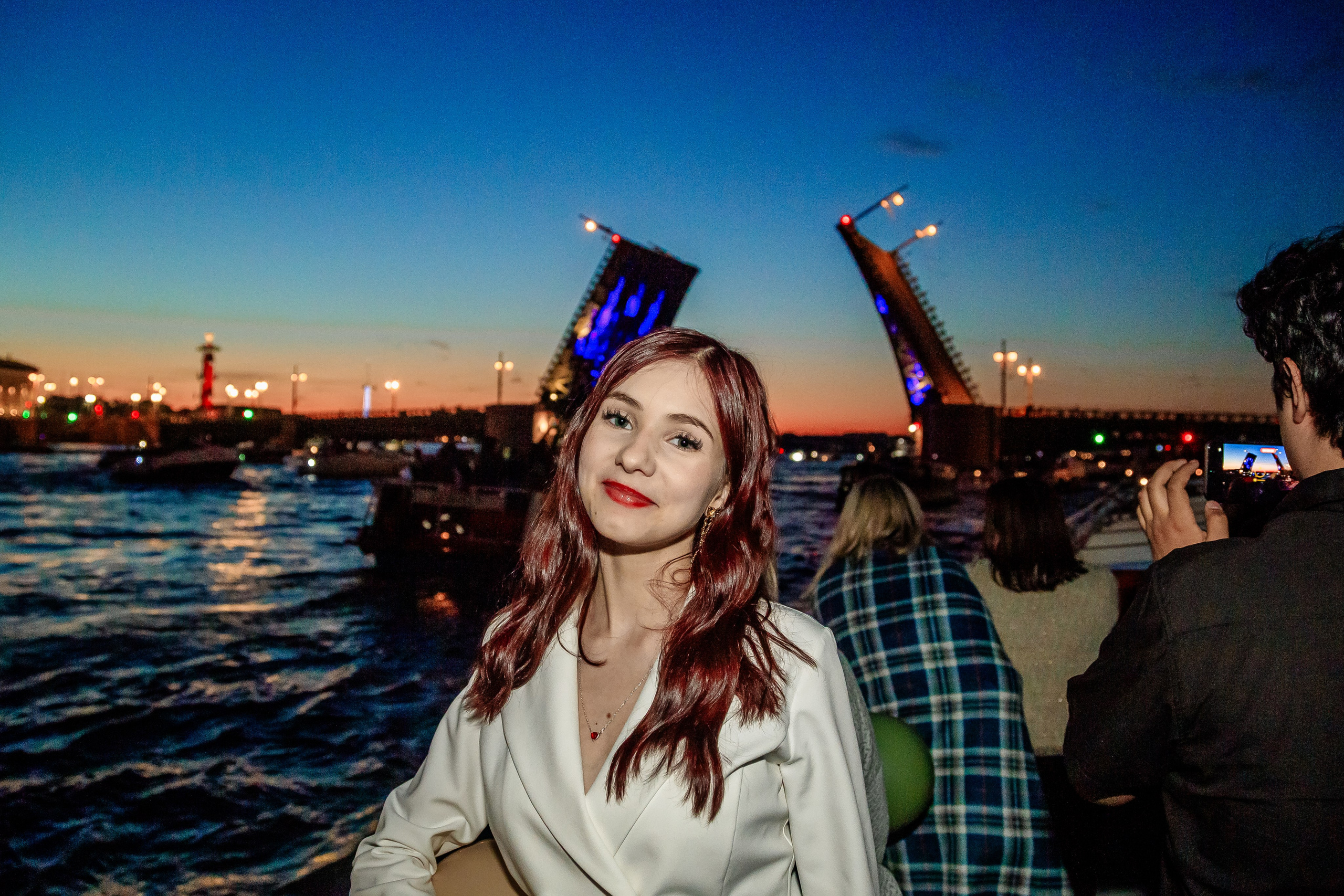 Выпускной на теплоходе. Фотограф в Санкт-Петербурге Чумаков Семен