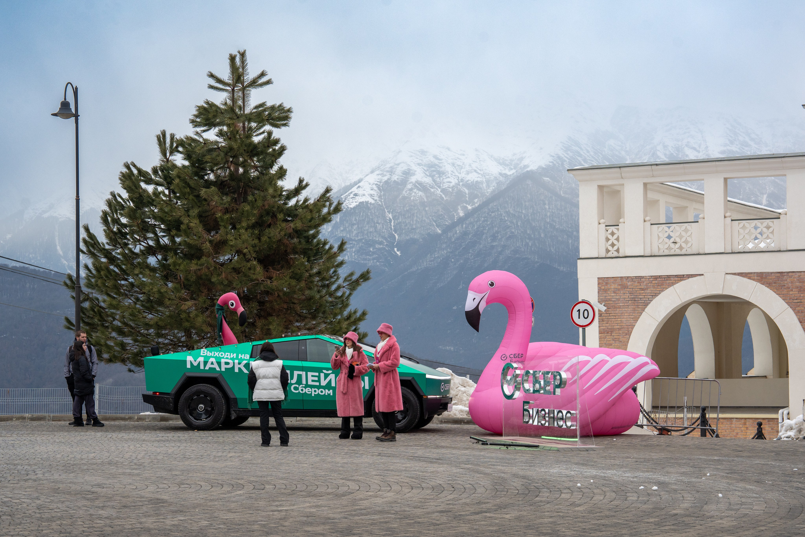 Сбер-маркетинг в Сочи и Красной Поляне. Репортажный фотограф в Красной Поляне и Сочи Павлюченко Екатерина