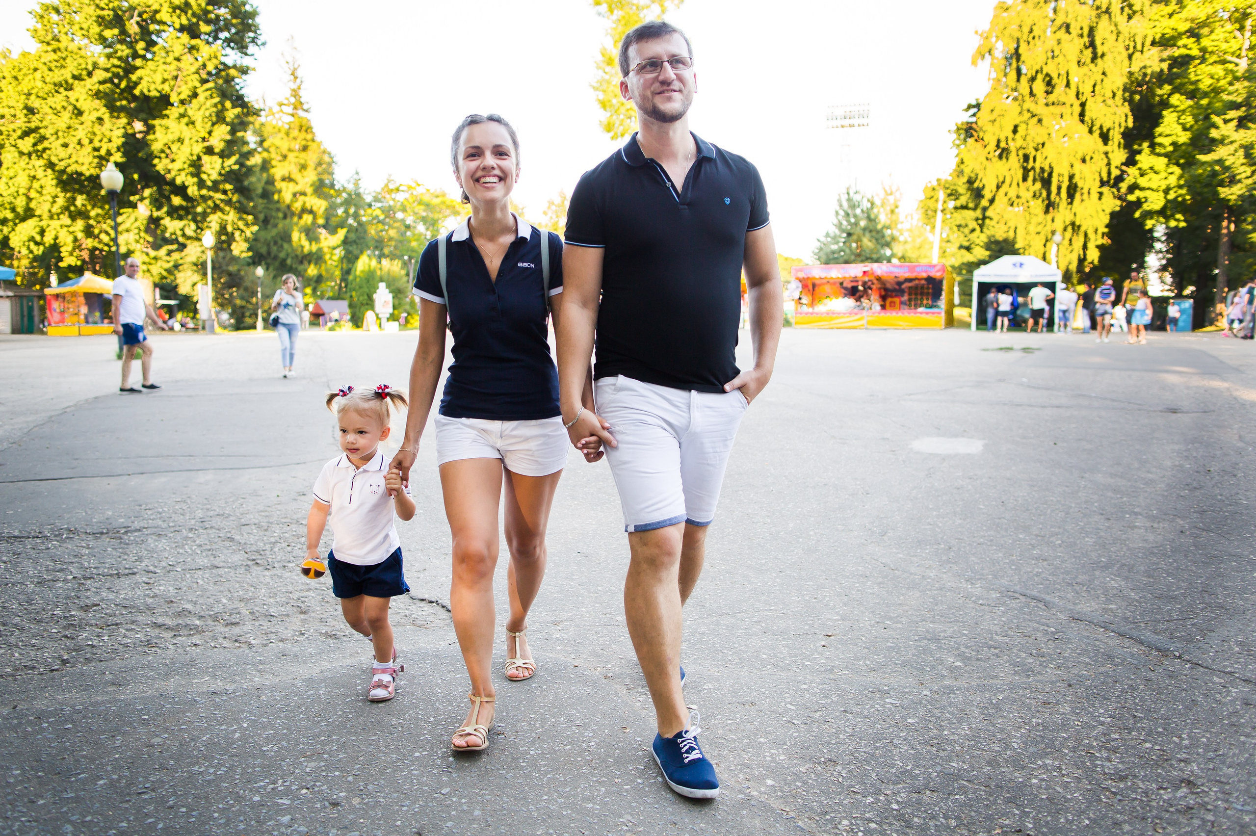 Прогулка в парке. Репортажный, семейный и детский фотограф в Пензе и Заречном Арина Ермилова. Картины барельеф на заказ
