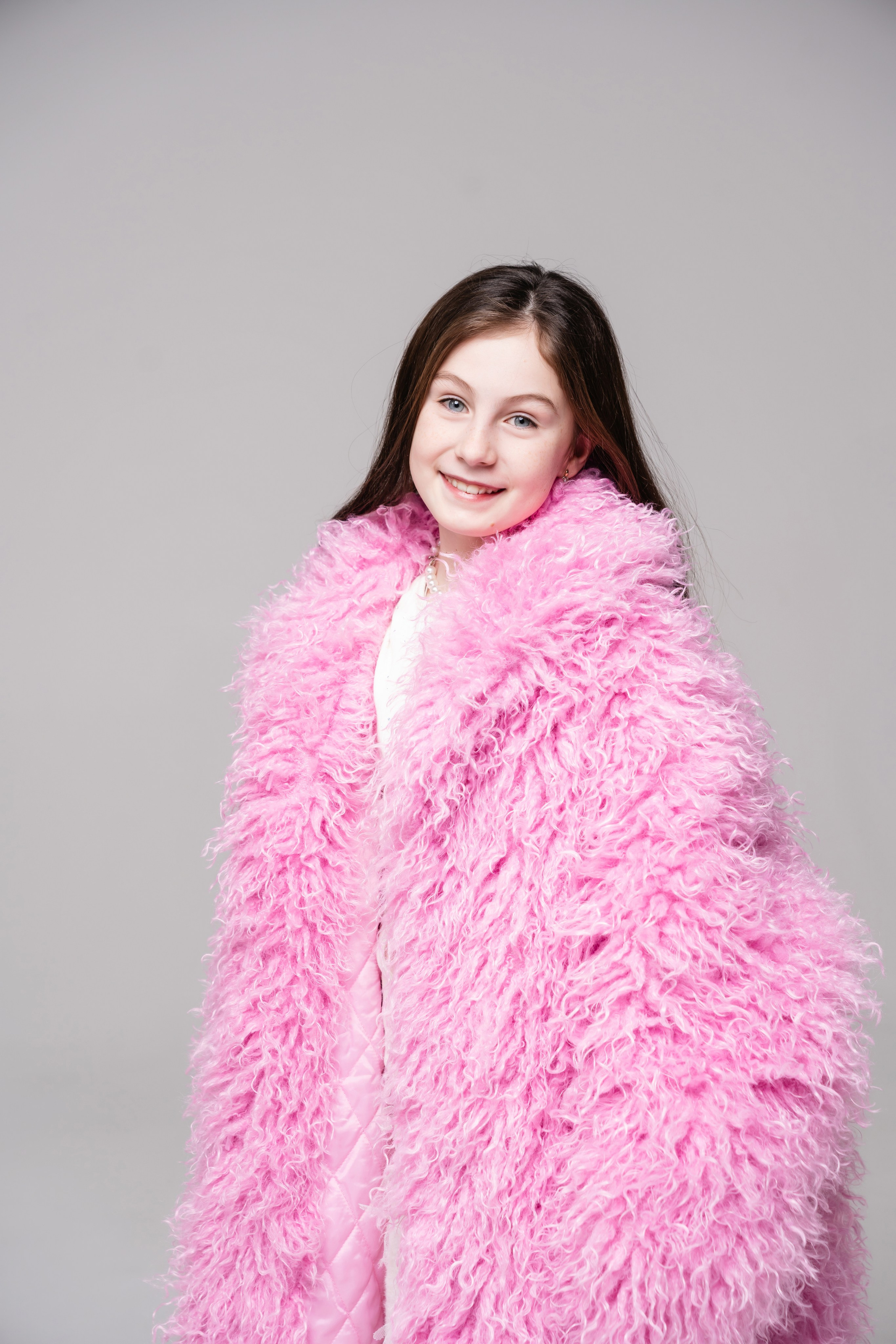 Полина и подружки. Фотограф мероприятий в Ростове-на-Дону Есманская Елена